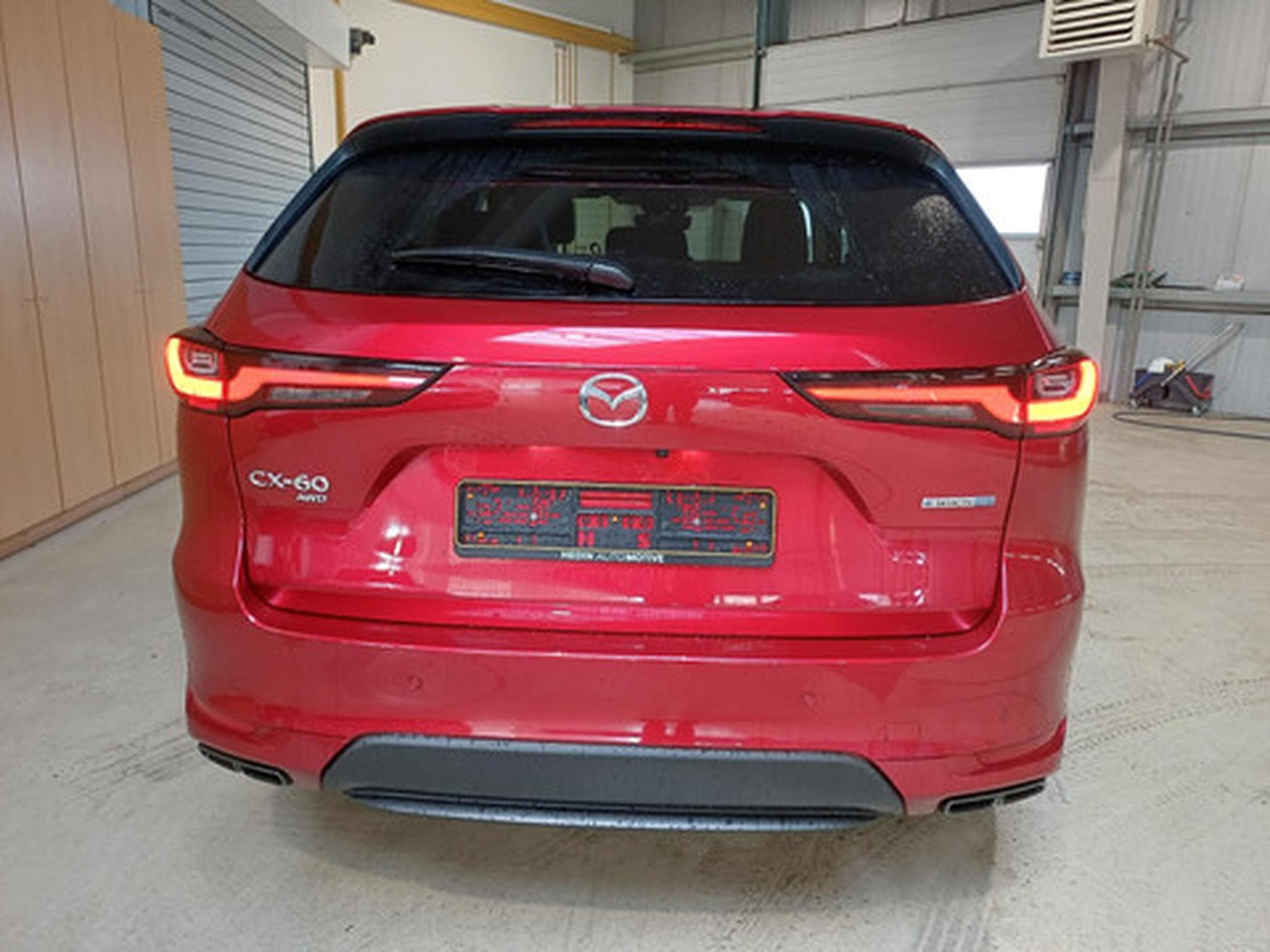 Mazda CX-60 2.5L e-SKYACTIV PHEV 327ps 8AT AWD HOmura (2024) - Photo 6