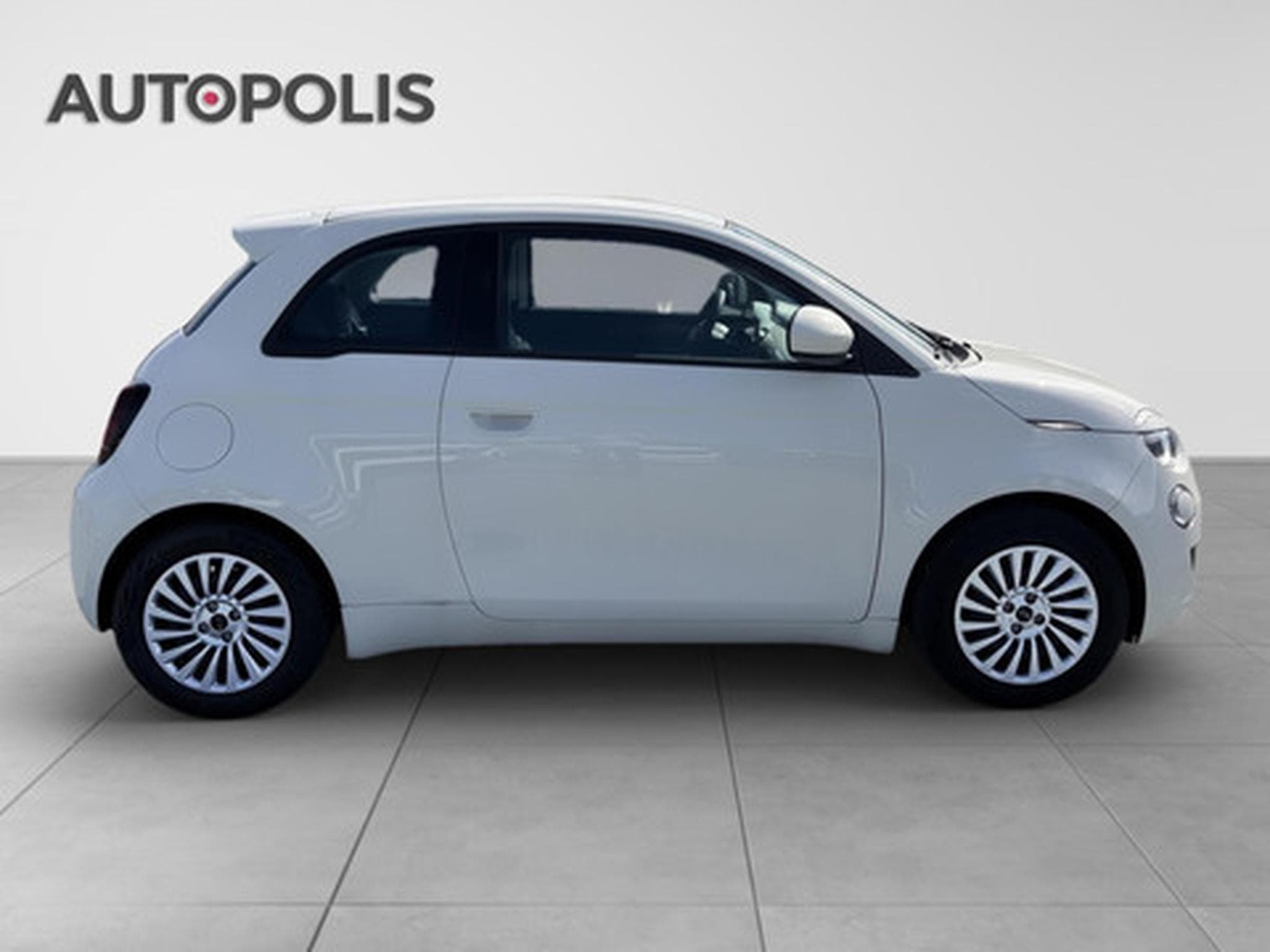 Fiat 500 500e 42 kWh LIMO (2023) - Photo 16
