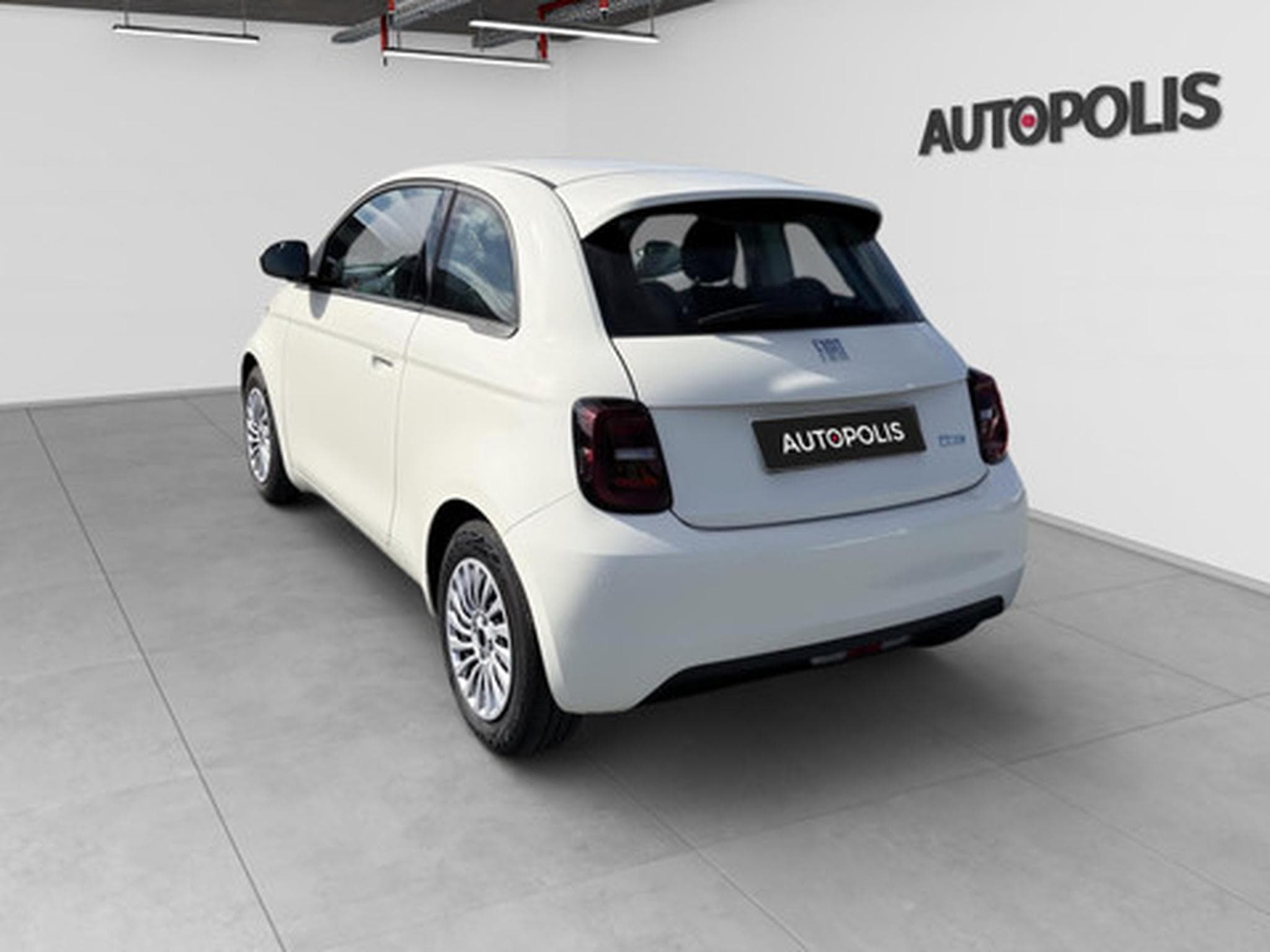 Fiat 500 500e 42 kWh LIMO (2023) - Photo 19