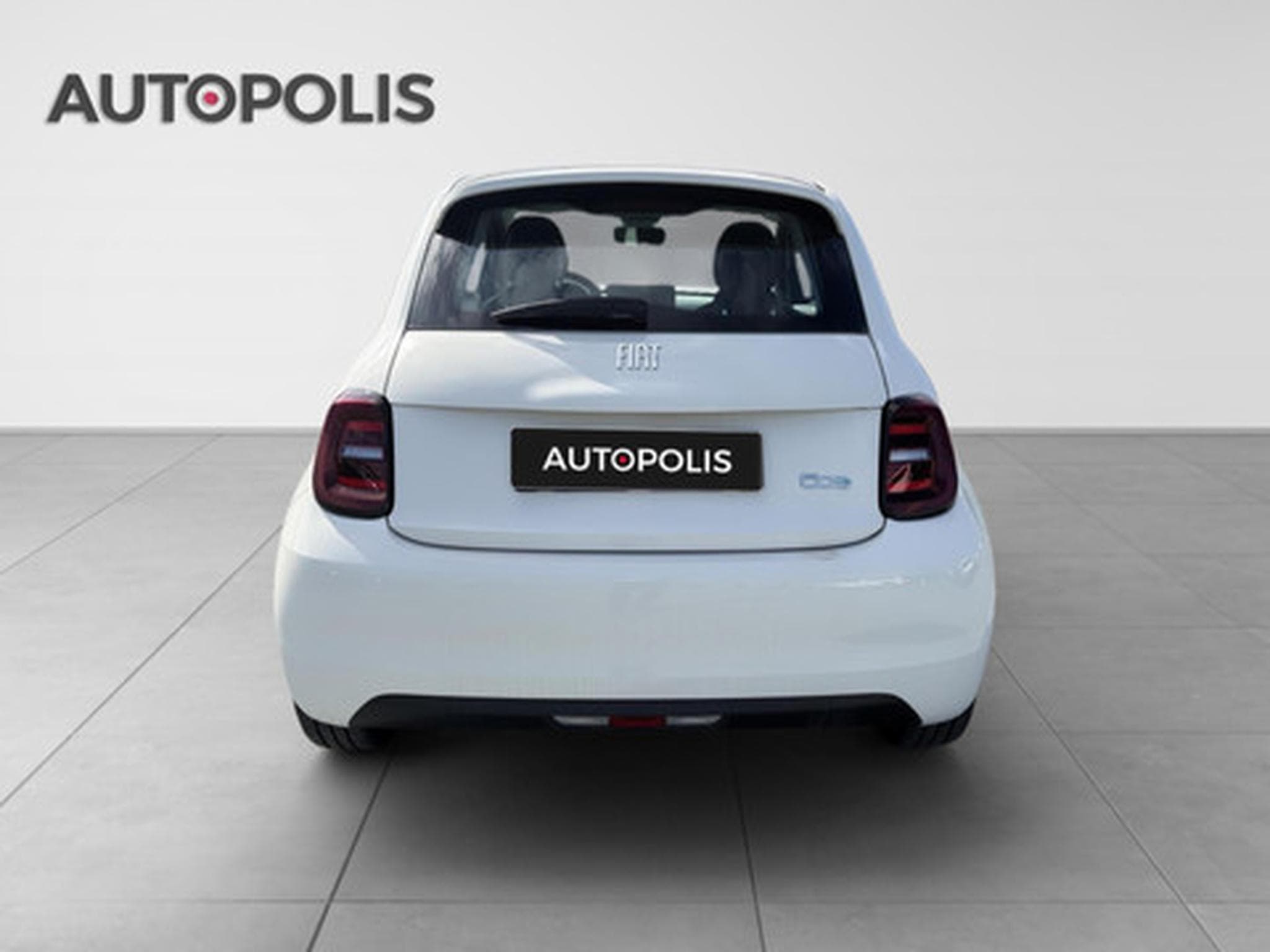Fiat 500 500e 42 kWh LIMO (2023) - Photo 15