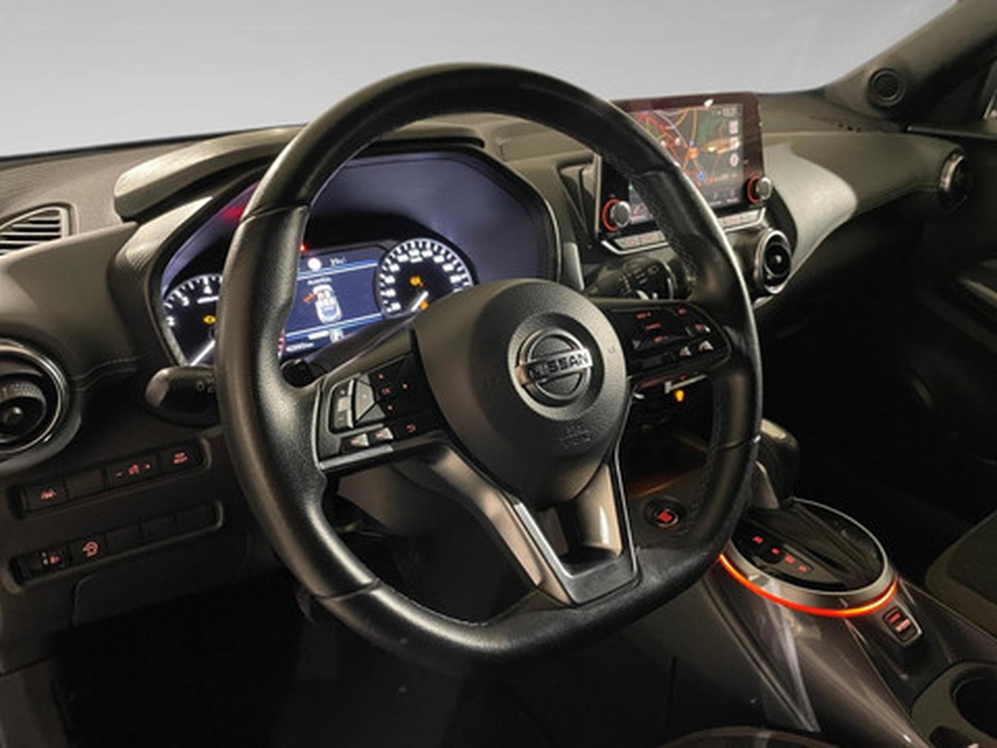 Nissan Juke 1.0 DIG-T 117 DCT N-CONNECTA (2020) - Photo 8