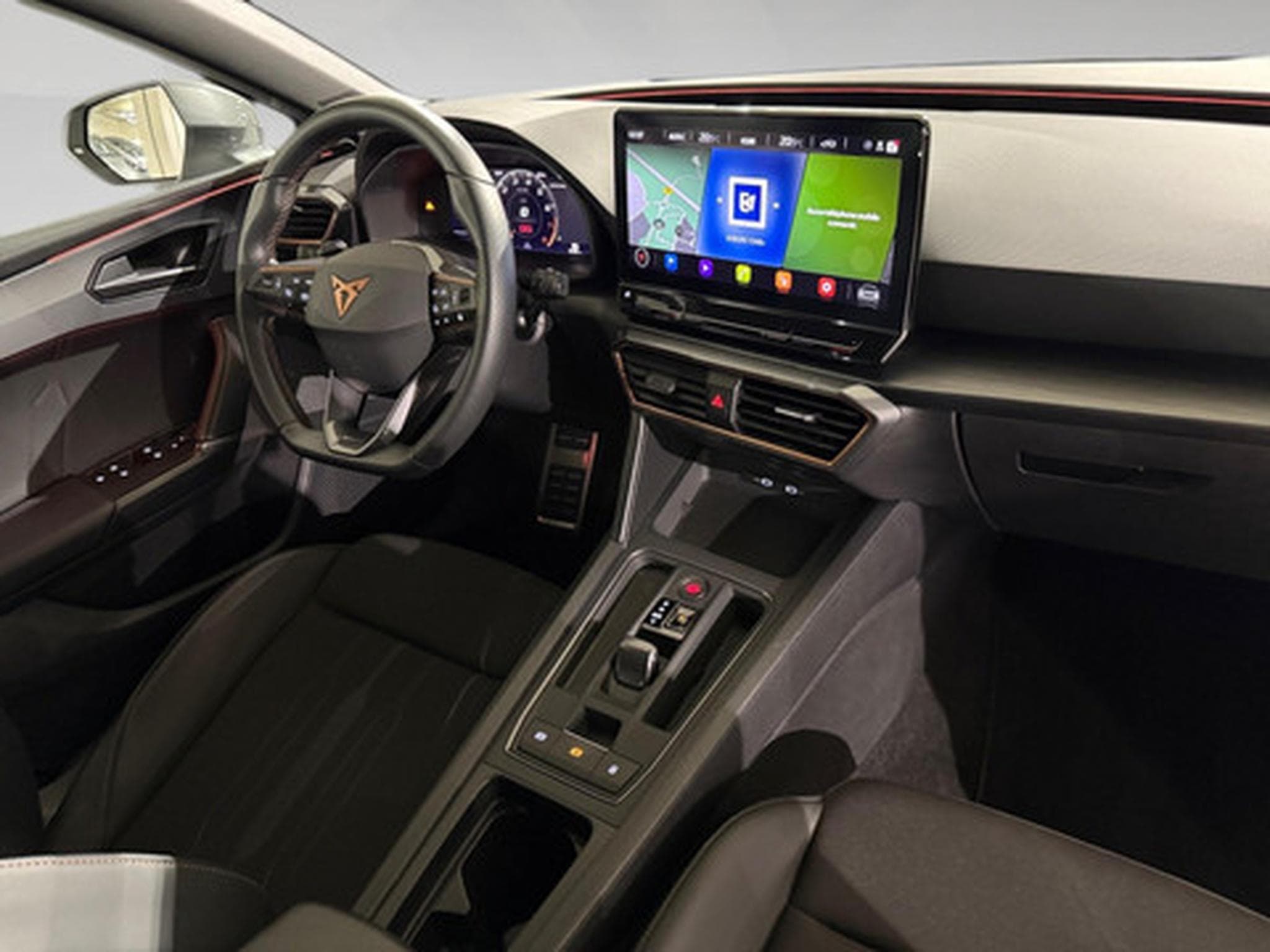 Cupra Leon 2.0 TSI EVO 221kW VZ DSG (2023) - Photo 6