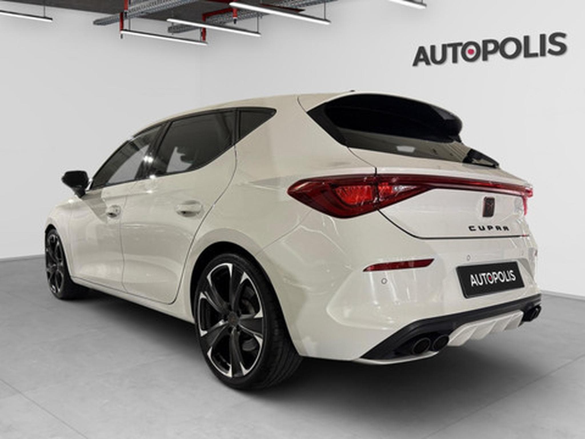 Cupra Leon 2.0 TSI EVO 221kW VZ DSG (2023) - Photo 18