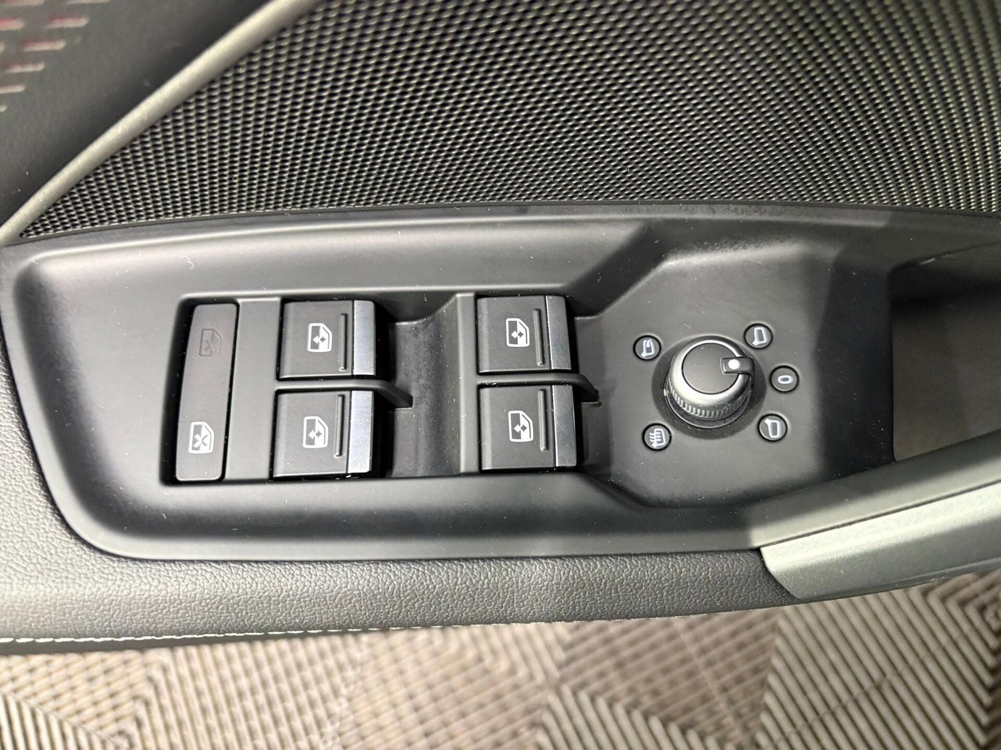 Audi A3 Sportback S-line 35 TDI - 150cv PANO/SONOS/CAMERA (2025) - Photo 14