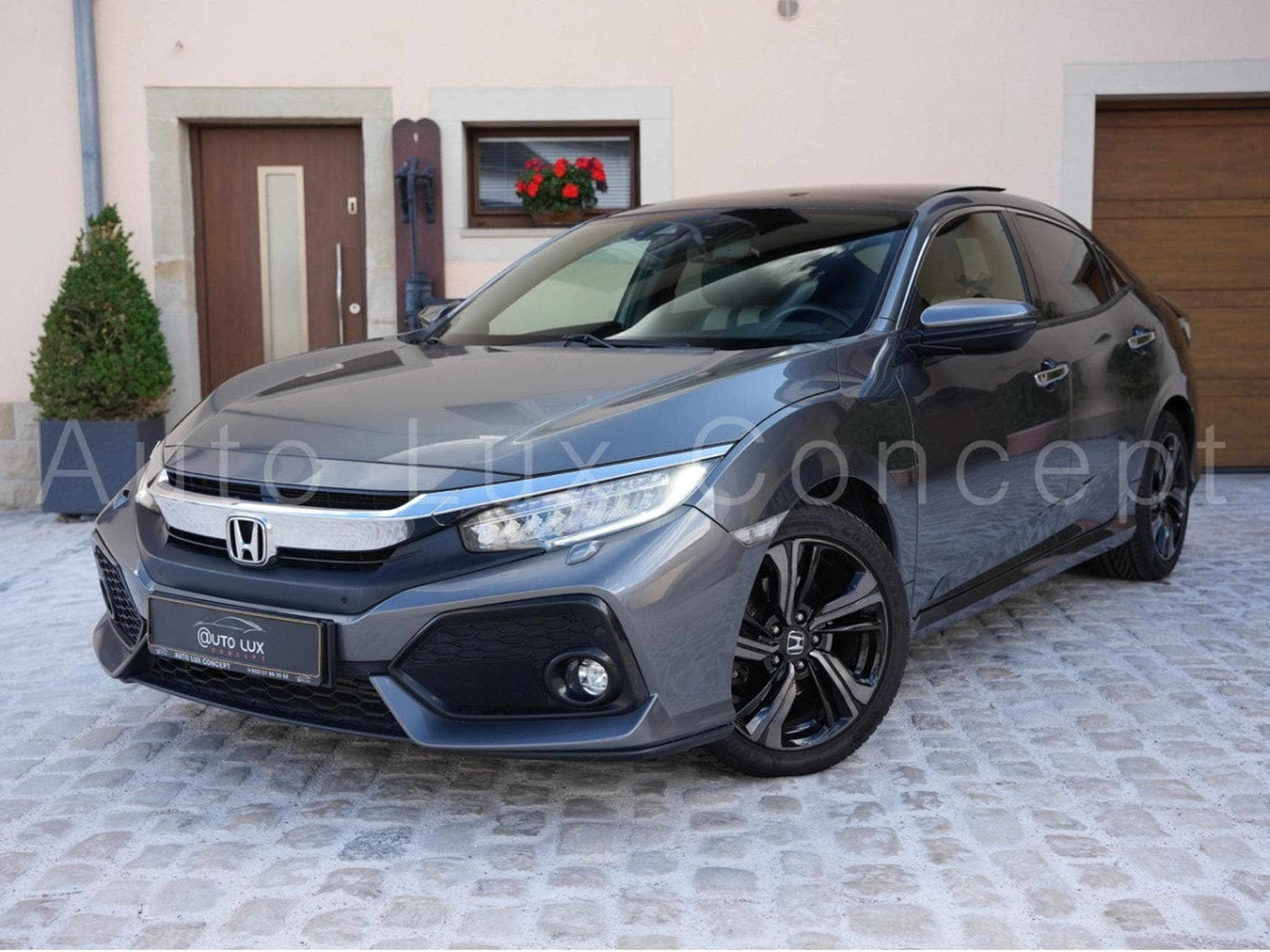 Honda Civic 1.5 i-VTEC 182 ch Prestige CVT 5 portes (2017) - Photo 1