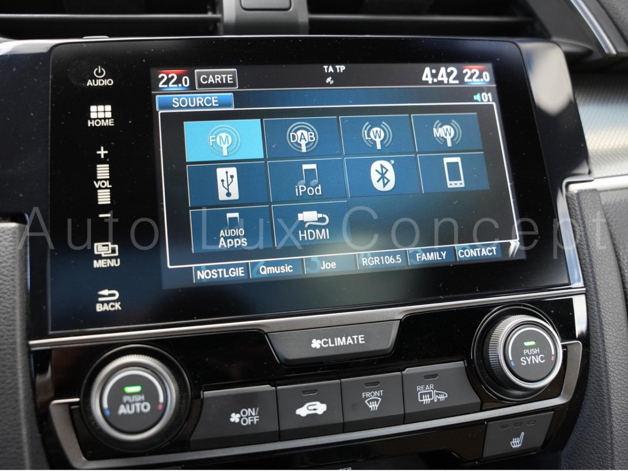 Honda Civic 1.5 i-VTEC 182 ch Prestige CVT 5 portes (2017) - Photo 22
