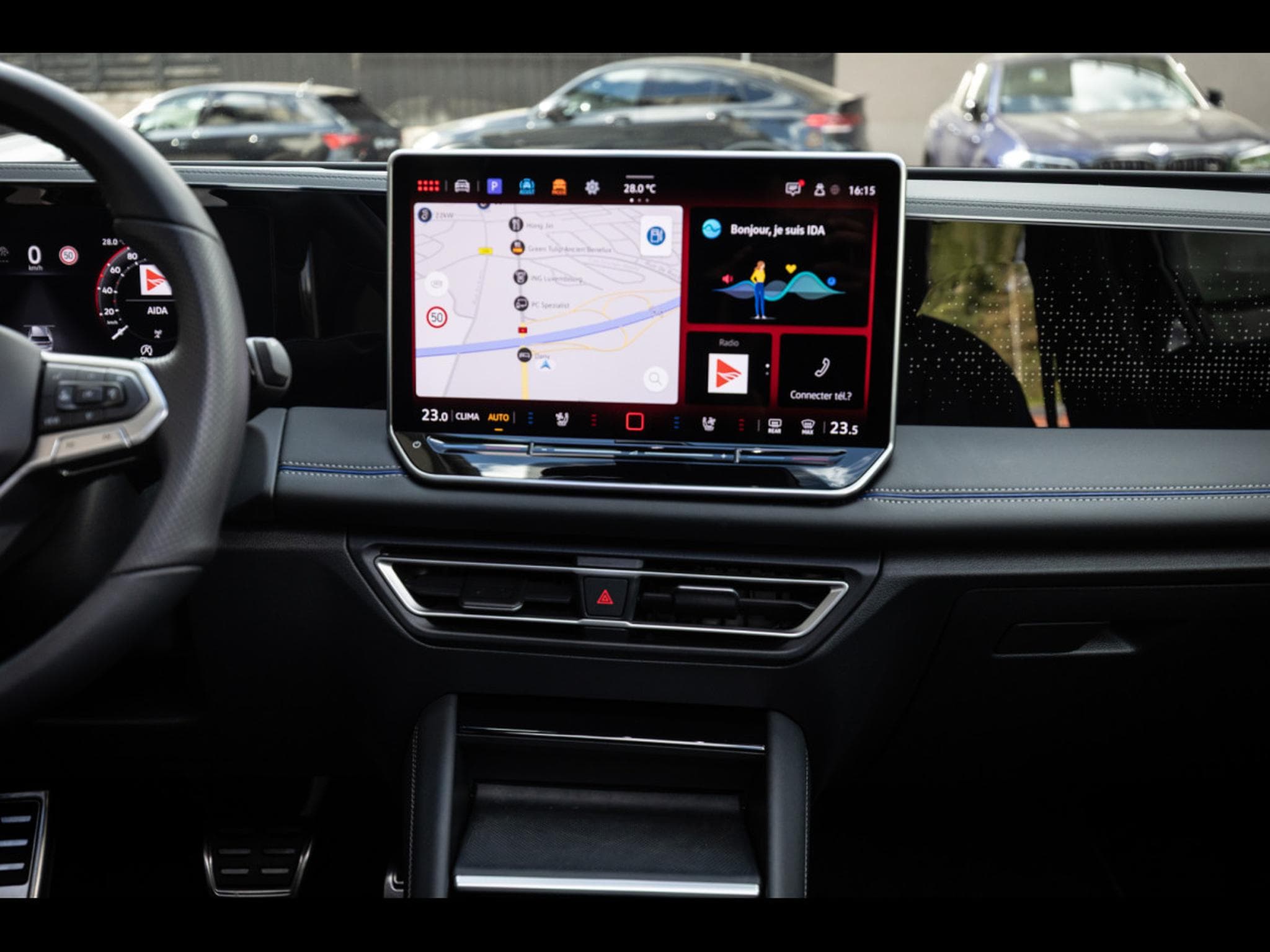 VW Tiguan 2.0 TSI (265 CH) 4MOTION R-LINE - PACK DESIGN BLACK (2025) - Photo 14