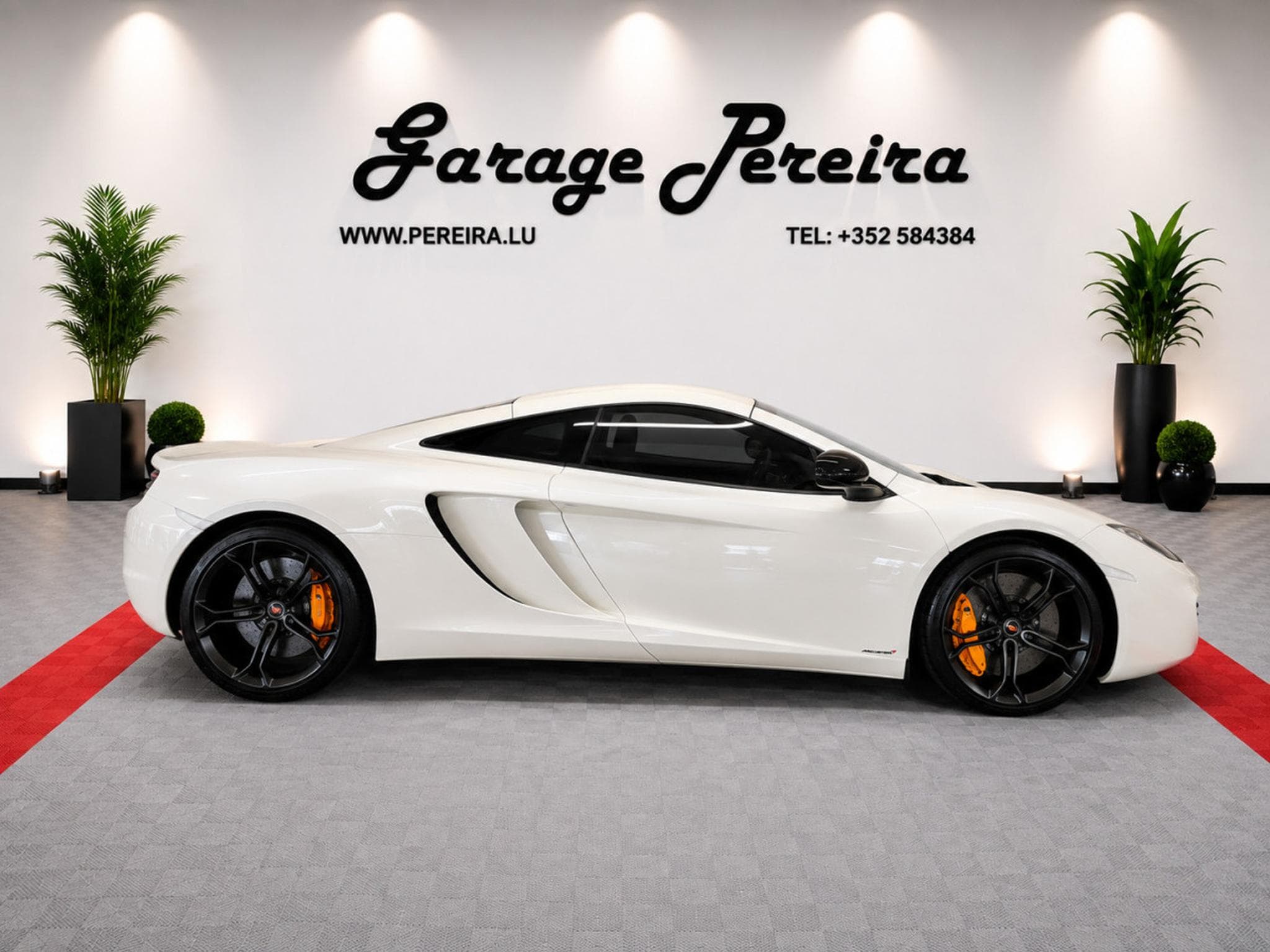 McLaren MP4-12C MP4-12C Carbon EX VIP CRISTIANO RONALDO (2012) - Photo 7