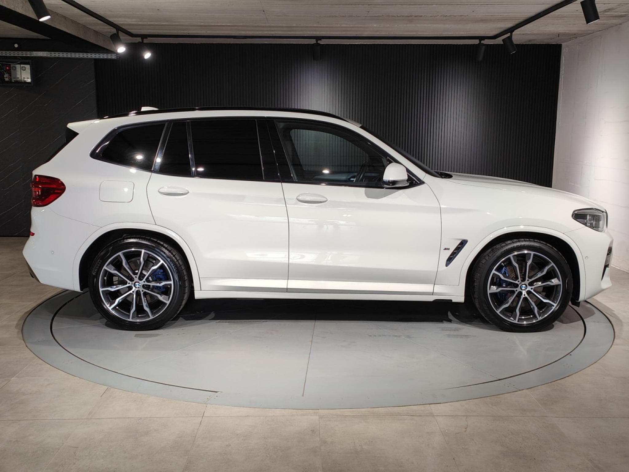 BMW X3 X3 XDRIVE30e PACK M CARPLAY CAMERA 360 CUIR (2021) - Photo 2
