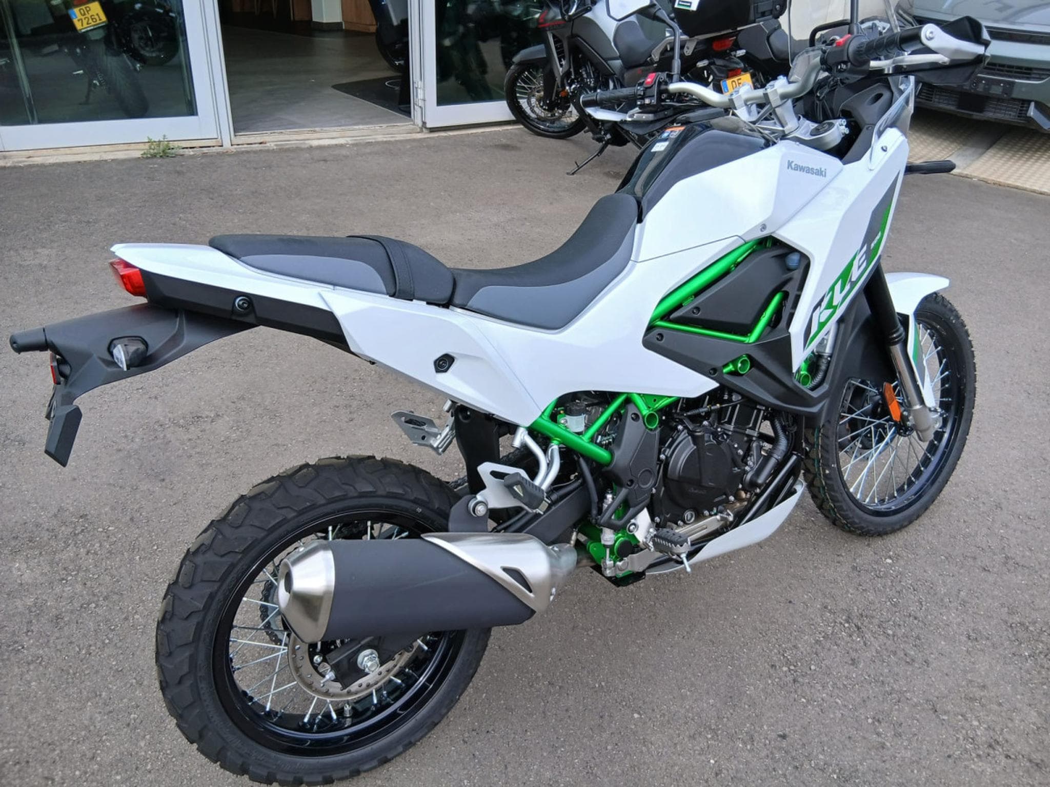 Kawasaki KLE 500 SE (2026) - Photo 2