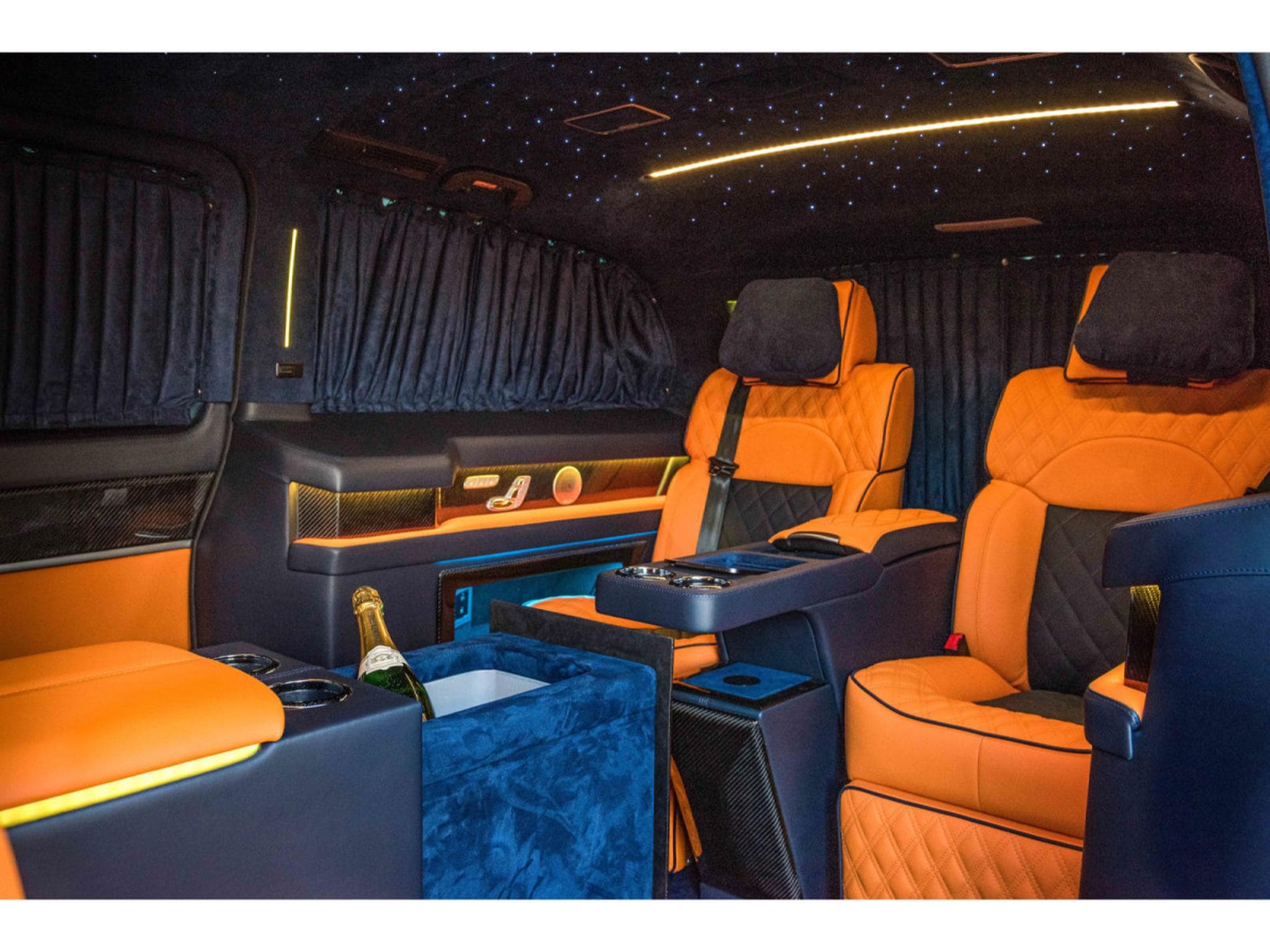 Mercedes V 300 V300 D VIP L2/*VOLL*/HERMES/MALUS P (2023) - Photo 13