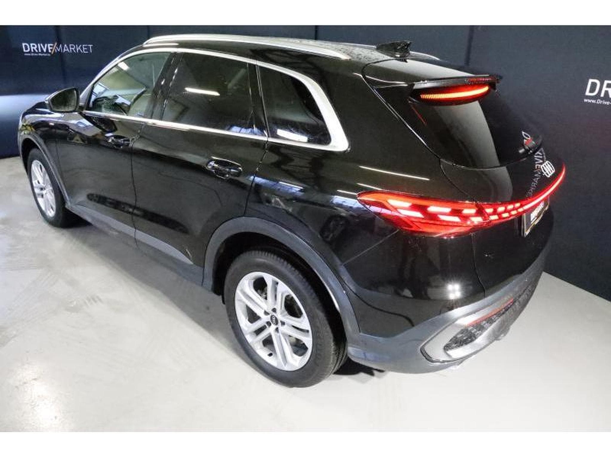 Audi Q5 S-Line (2026) - Photo 22
