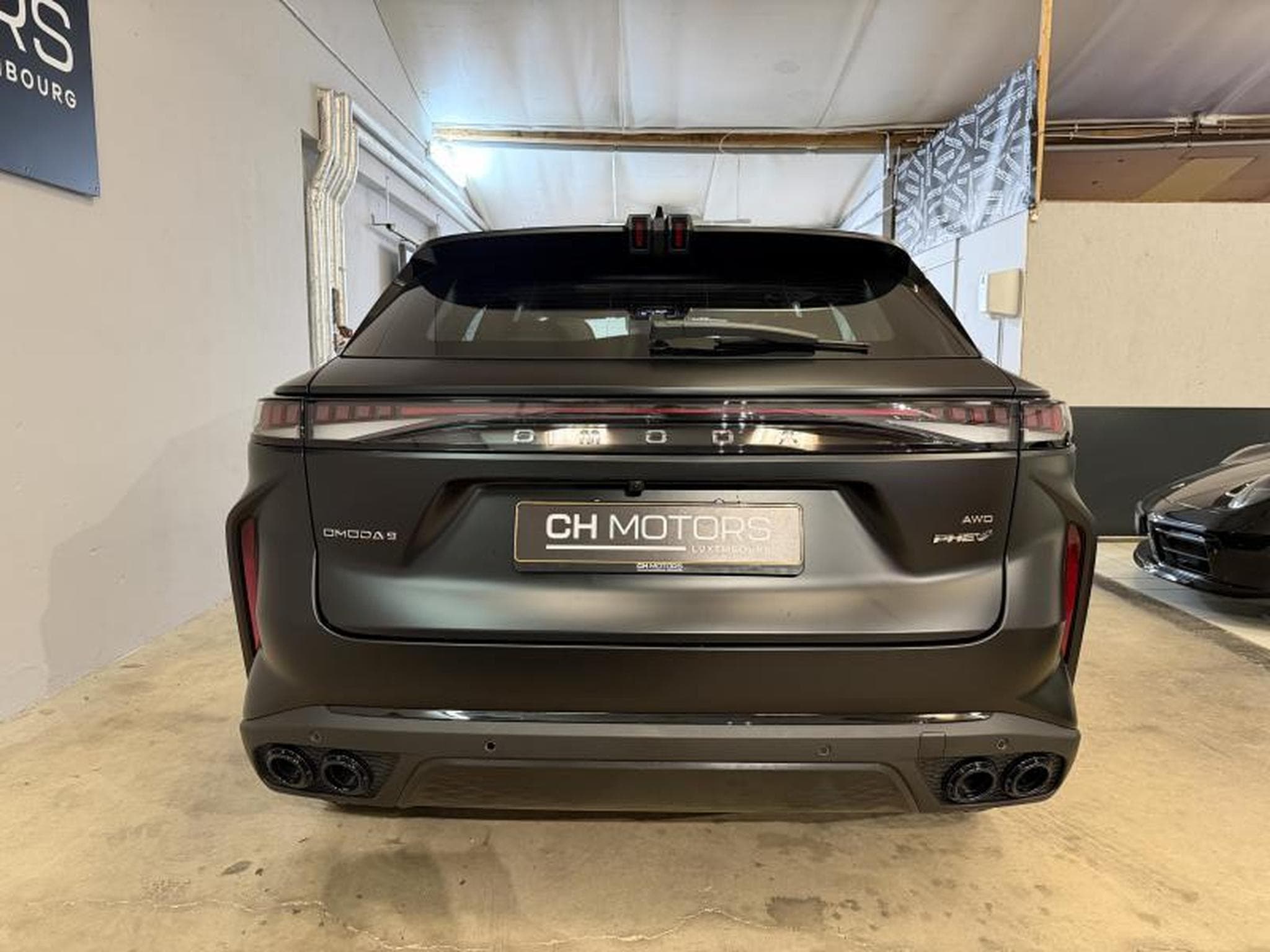 OMODA 9 SHS AWD PHEV Premium BlacK Edition (2026) - Photo 6