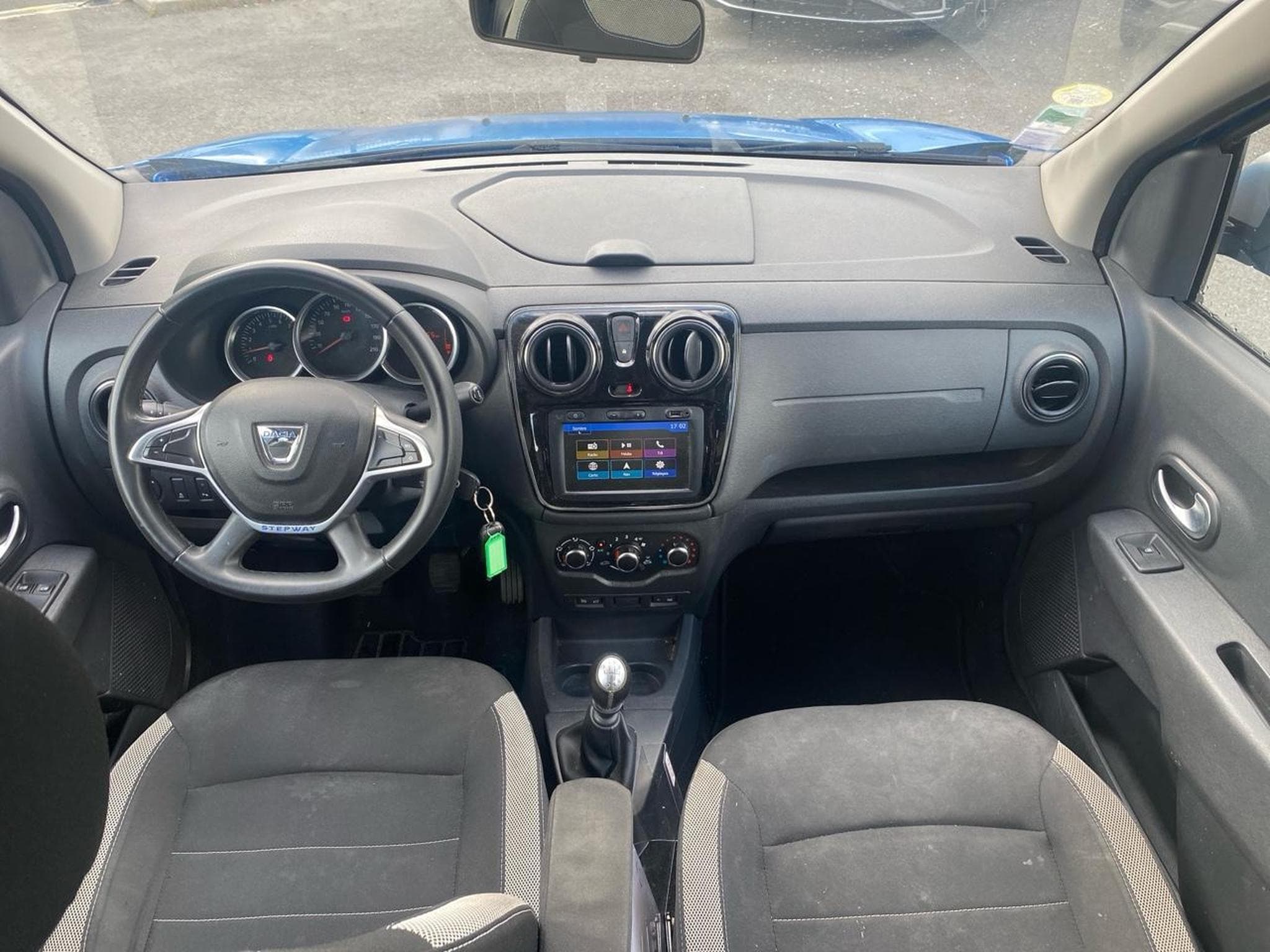Dacia LODGY 1.5 BLUE DCI 115 STEPWAY 7PL (2019) - Photo 9