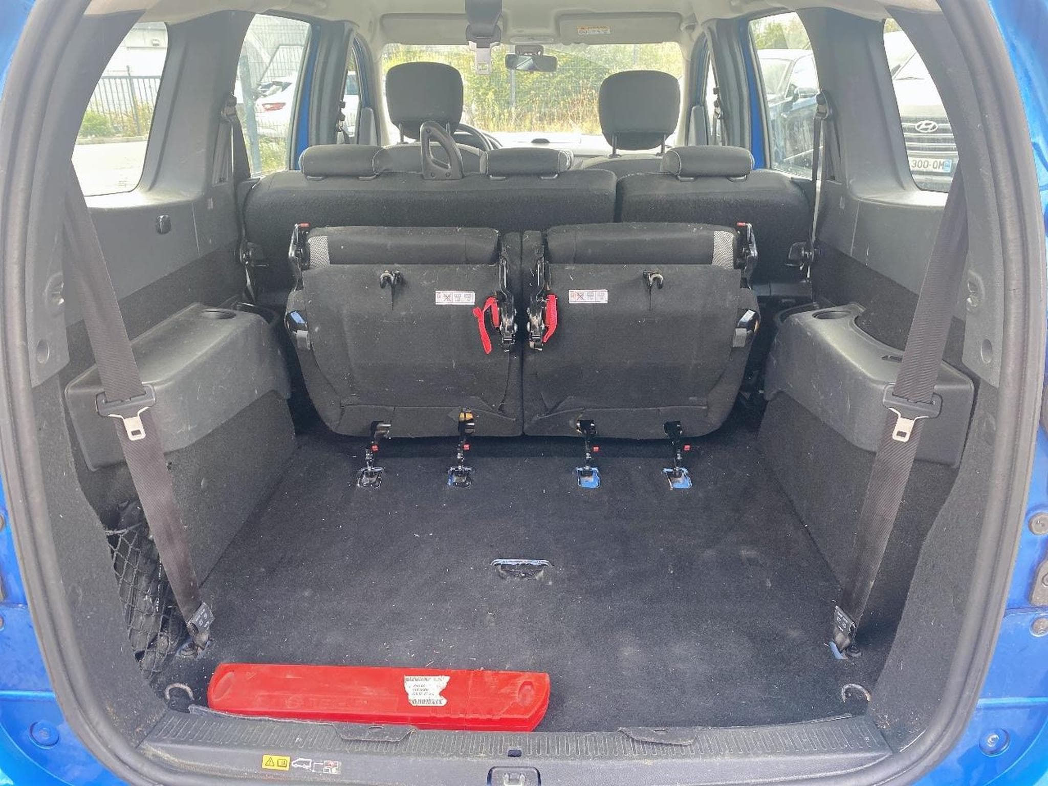 Dacia LODGY 1.5 BLUE DCI 115 STEPWAY 7PL (2019) - Photo 17
