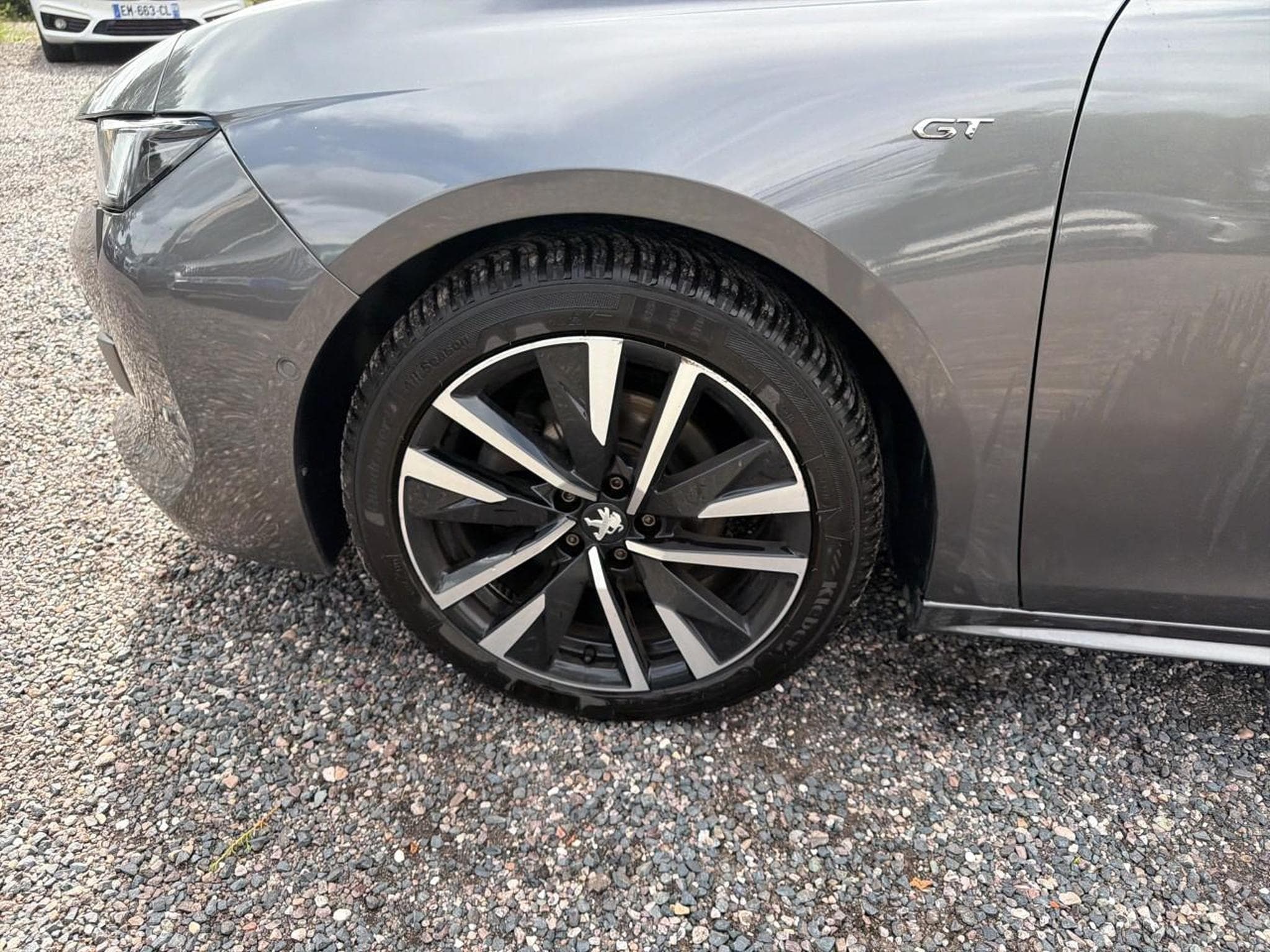 Peugeot 508 BLUEHDI 130 GT EAT8 (2021) - Photo 9