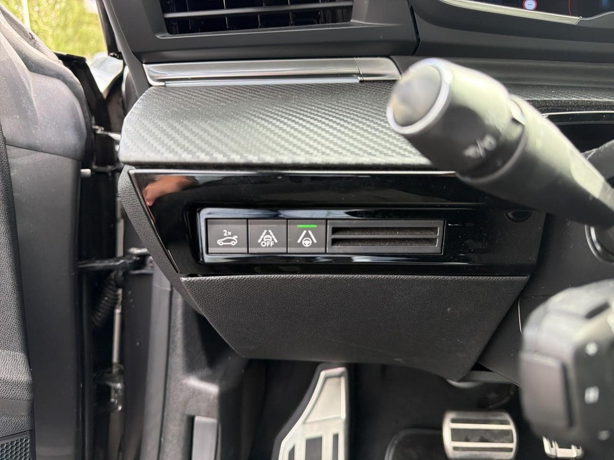 Peugeot 508 BLUEHDI 130 GT EAT8 (2021) - Photo 18