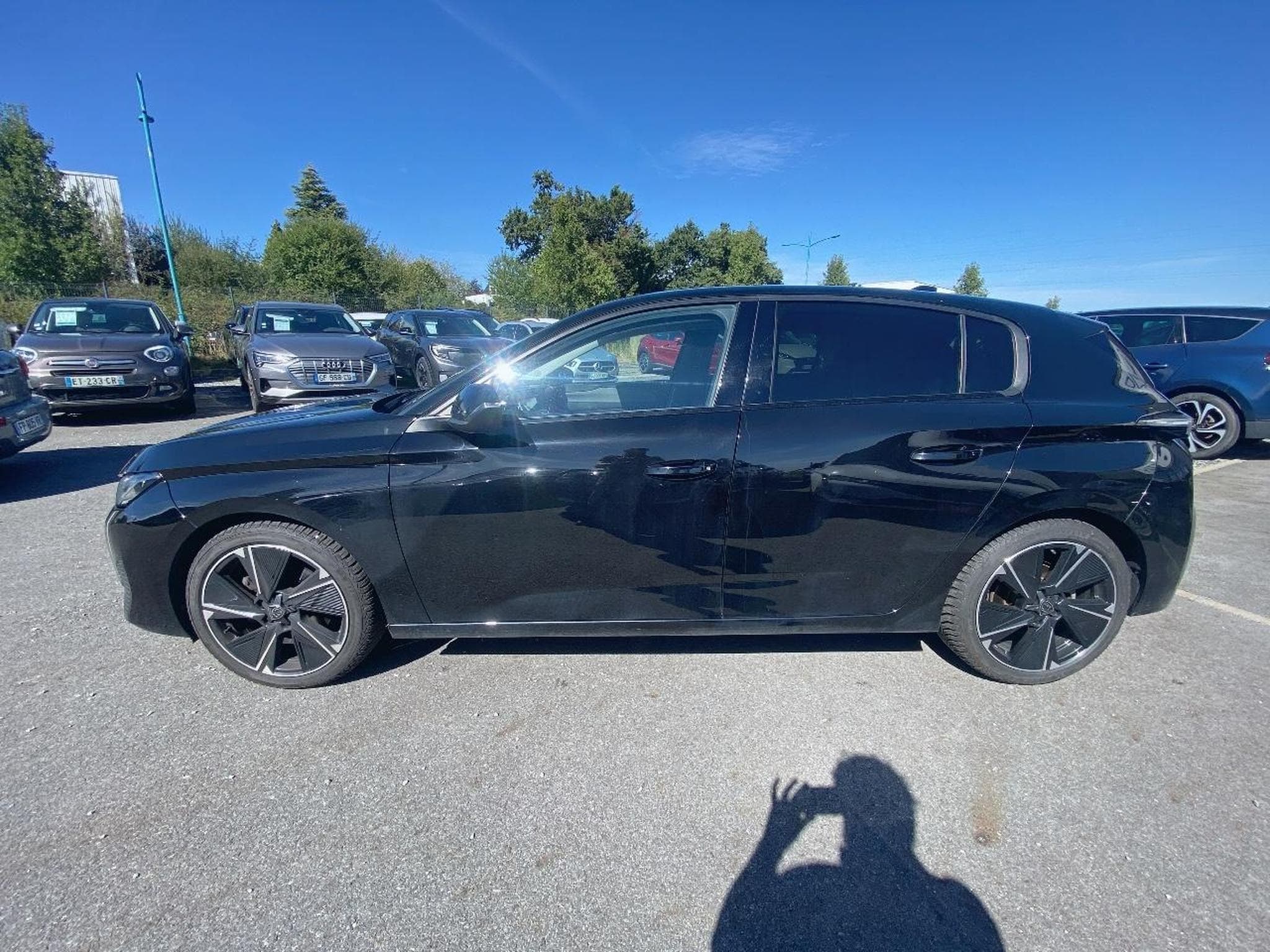 Peugeot 308 1.5 BLUEHDI 130 ALLURE EAT8 (2022) - Photo 8