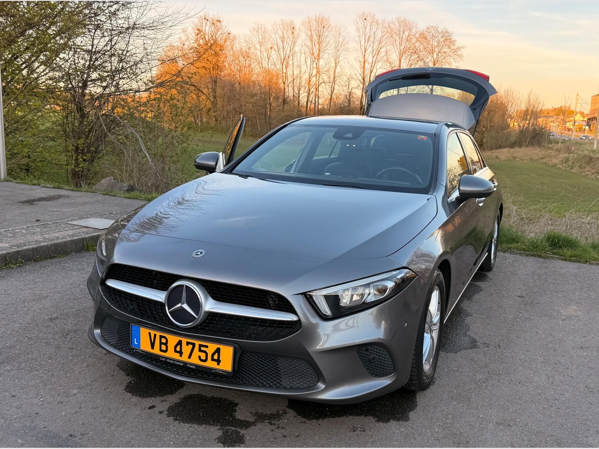 Mercedes A 180 (2018) - Photo 2