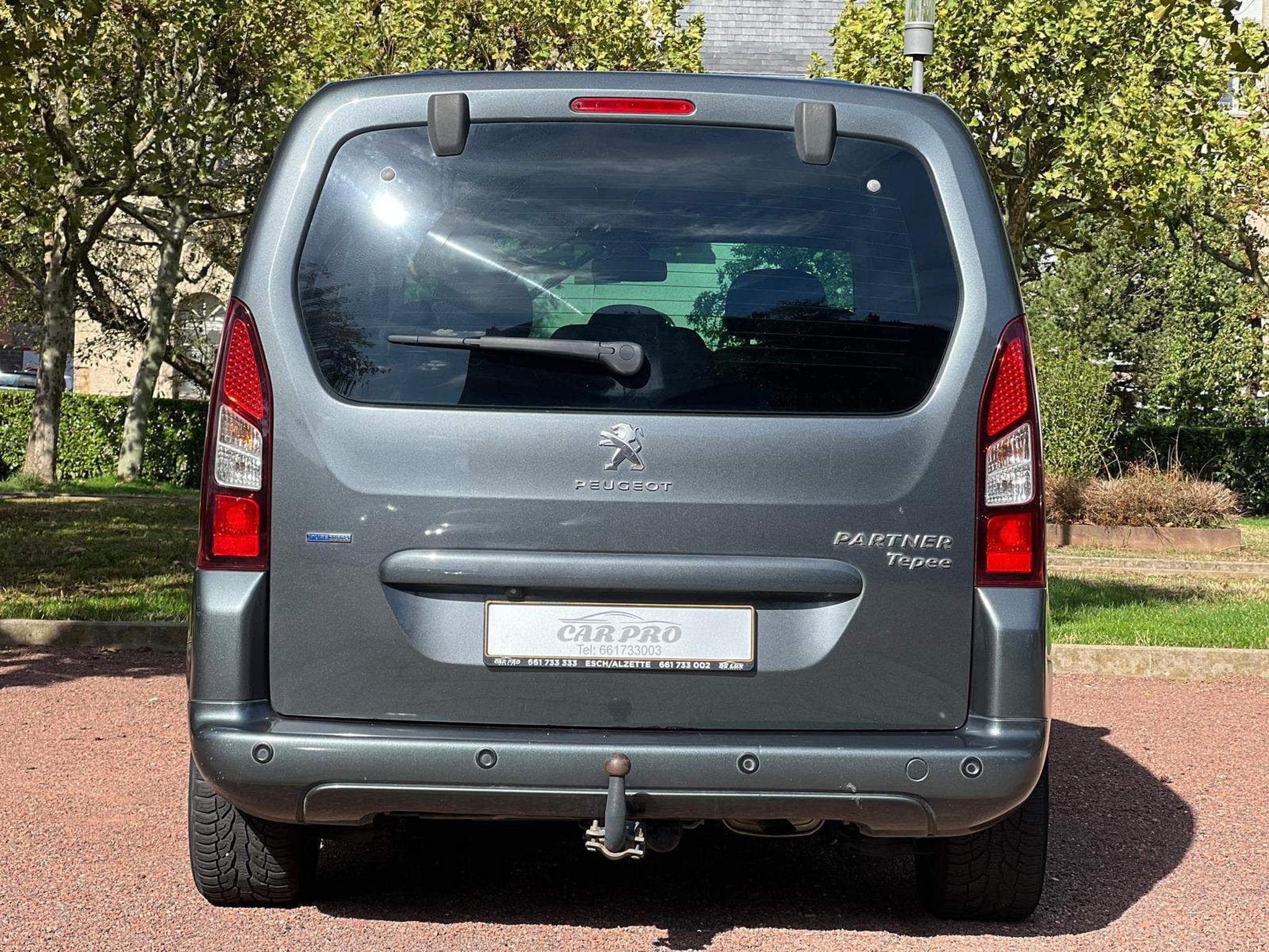 Peugeot Partner Manuelle / Essence / Attache Remorque / (2018) - Photo 6