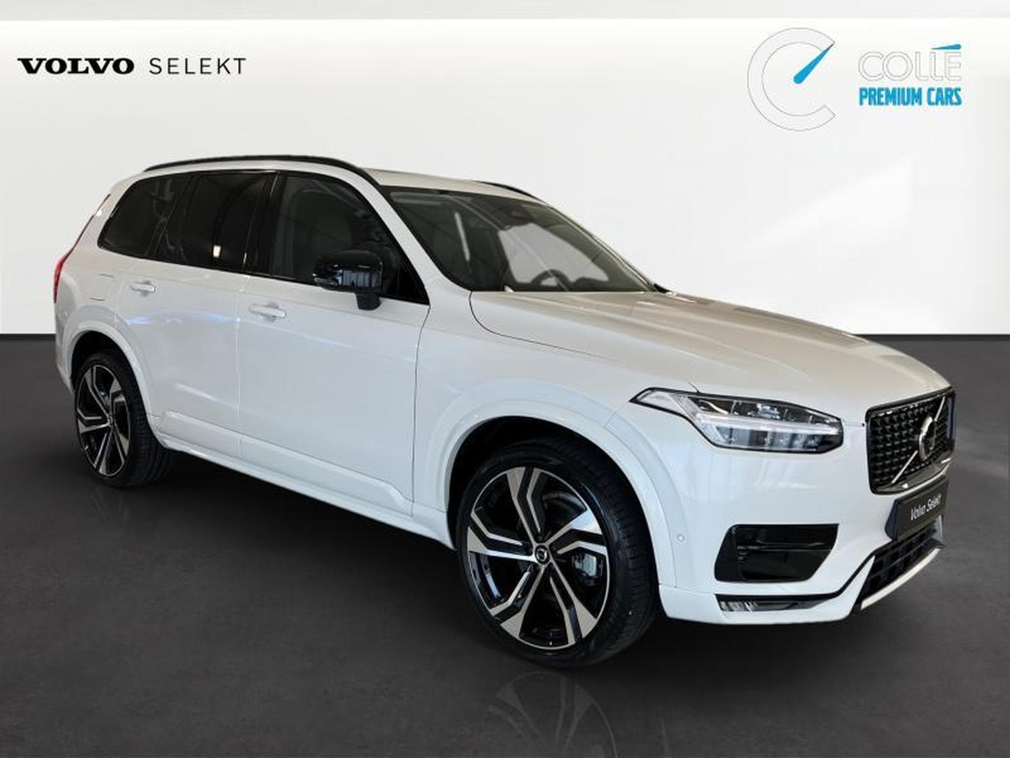 Volvo XC90 Plus Dark (2023) - Photo 1