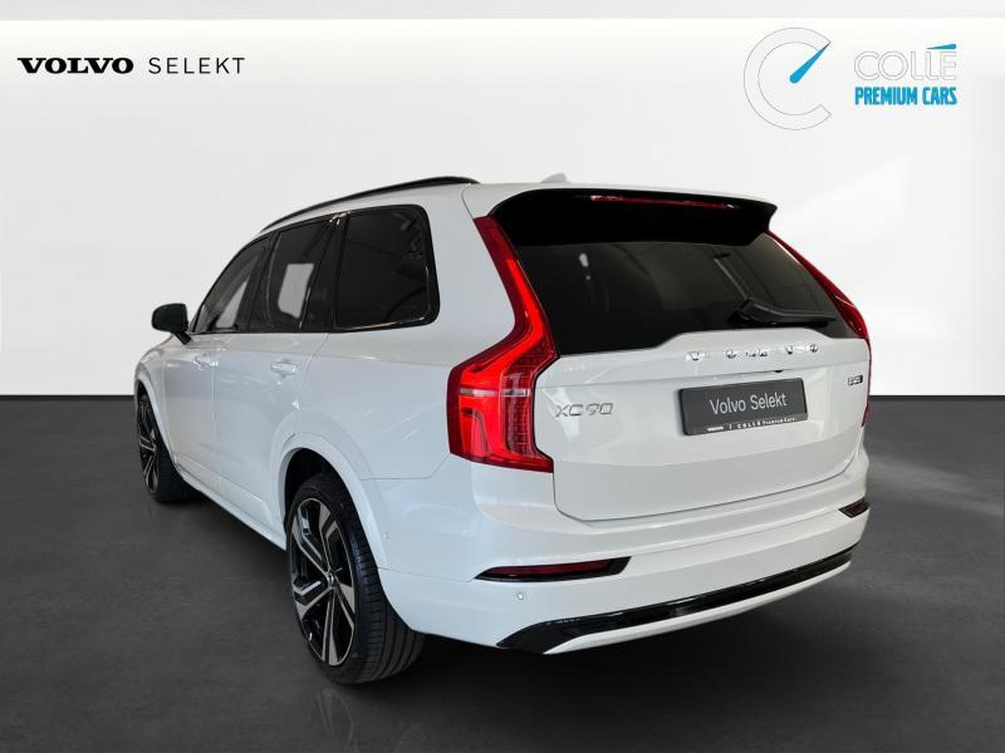Volvo XC90 Plus Dark (2023) - Photo 4