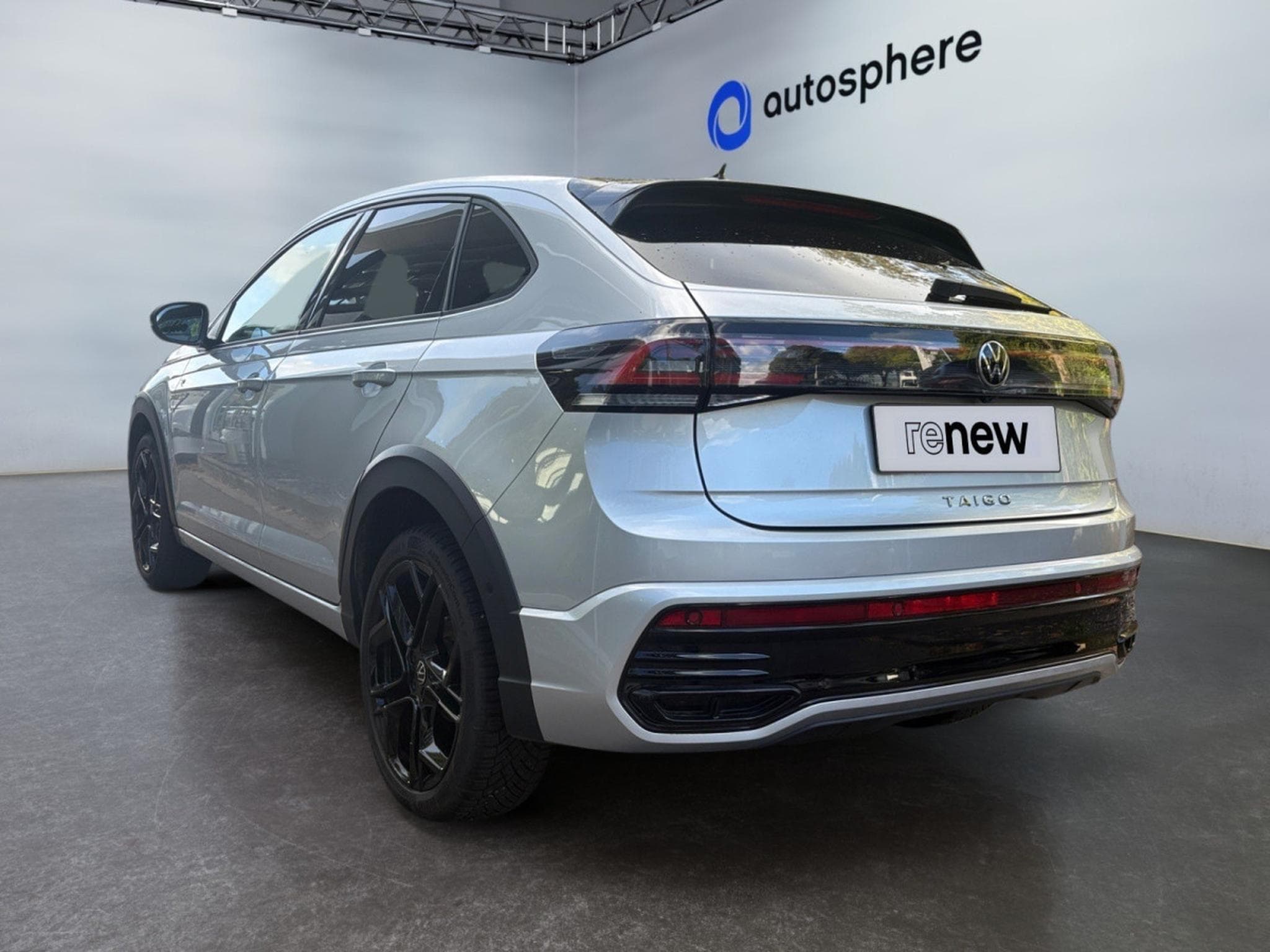 VW Taigo 1.5 TSI R-Line Business OPF DSG (2025) - Photo 3