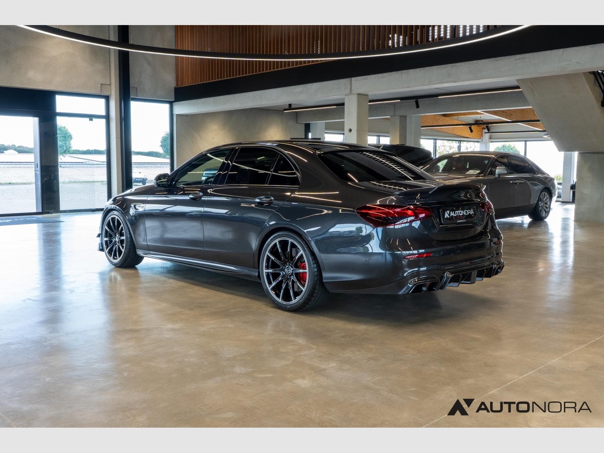 Mercedes E 63 AMG AMG E63 S 4Matic+ Brabus (2020) - Photo 2