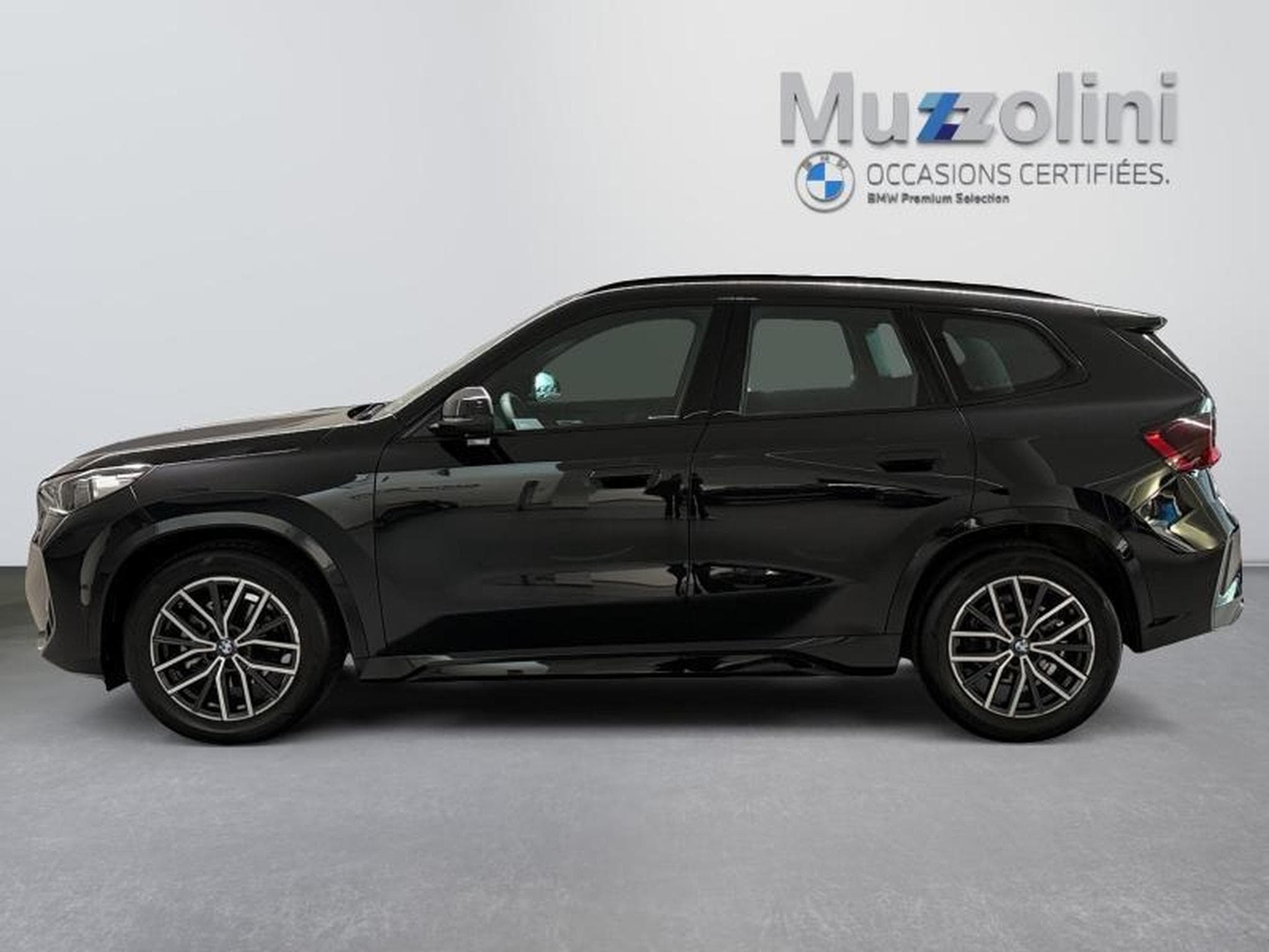 BMW X1 X1 PAck M (2025) - Photo 13