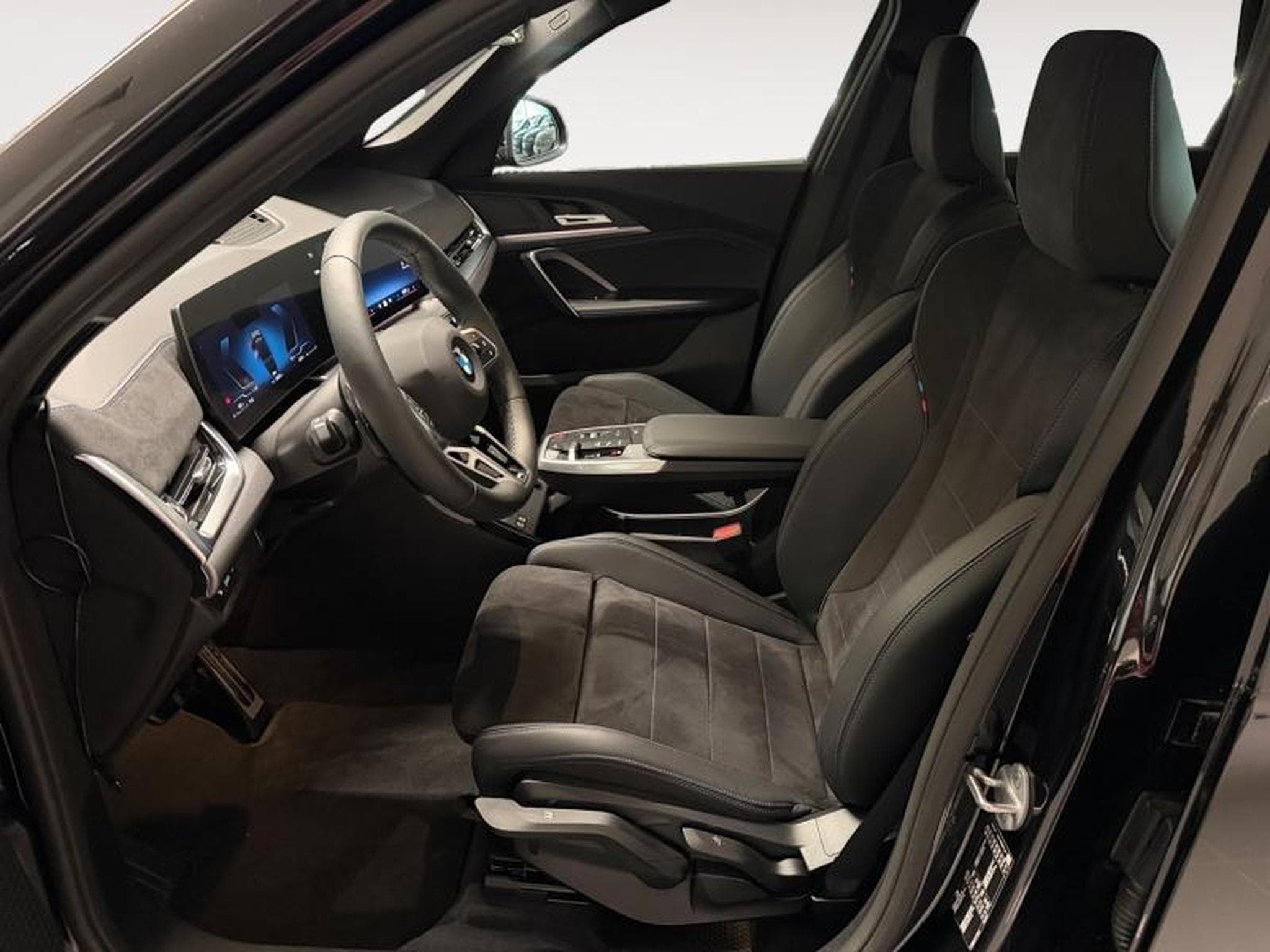 BMW X1 X1 PAck M (2025) - Photo 6