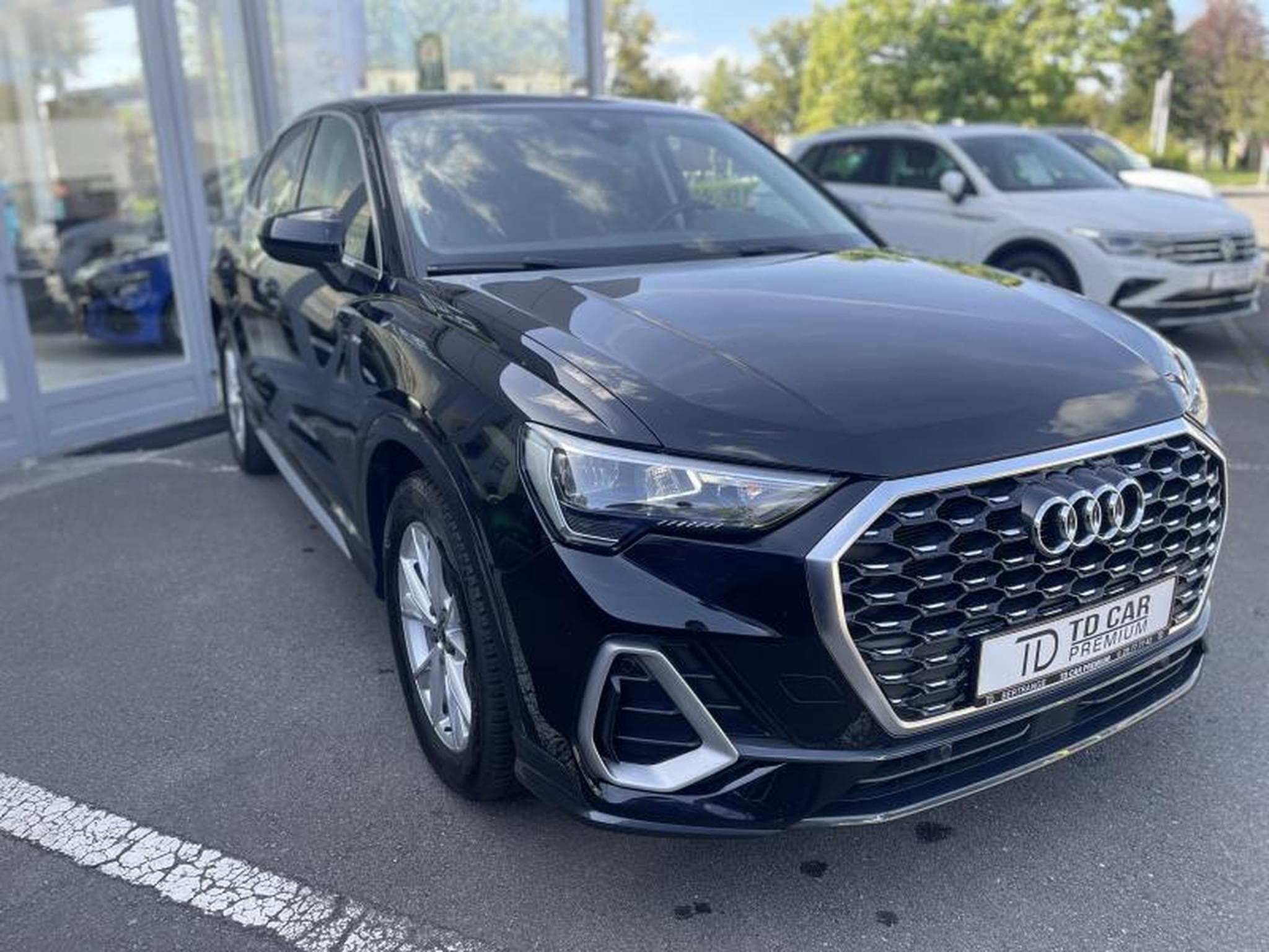 Audi Q3 Sportback 35 Tdi 150 S-Line Auto (2022) - Photo 3