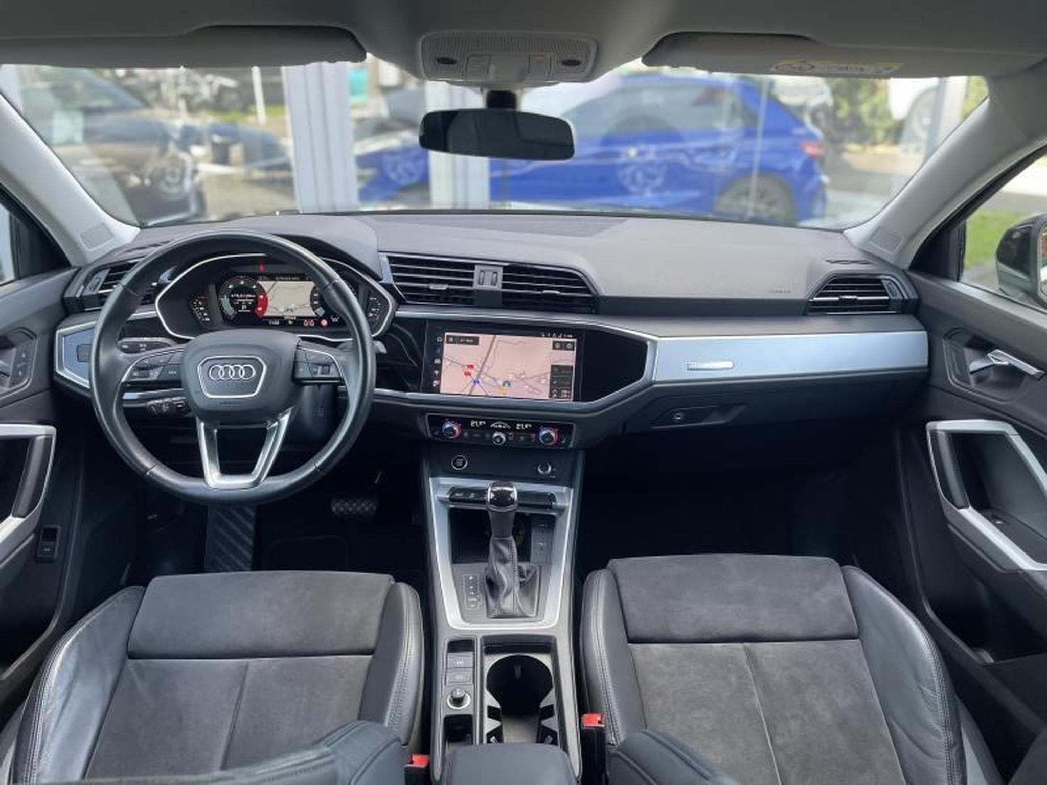 Audi Q3 Sportback 35 Tdi 150 S-Line Auto (2022) - Photo 12