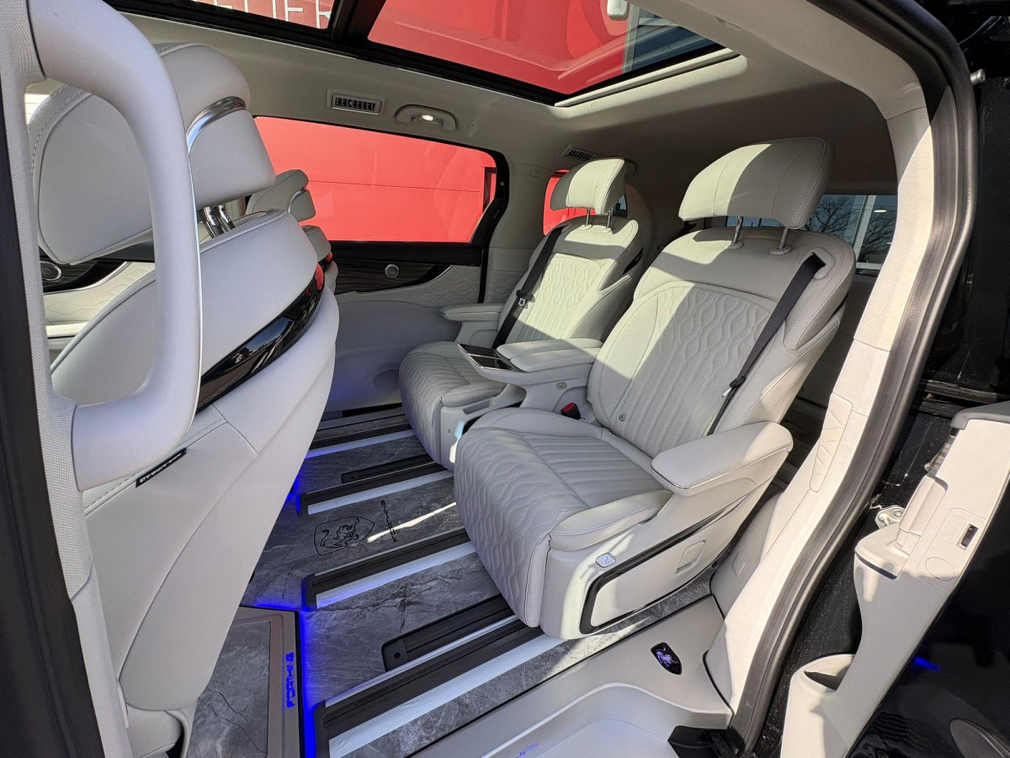 Forthing U-Tour FORTHING 9 PHEV 7 PLACES FULL OPTIONS (2026) - Photo 24