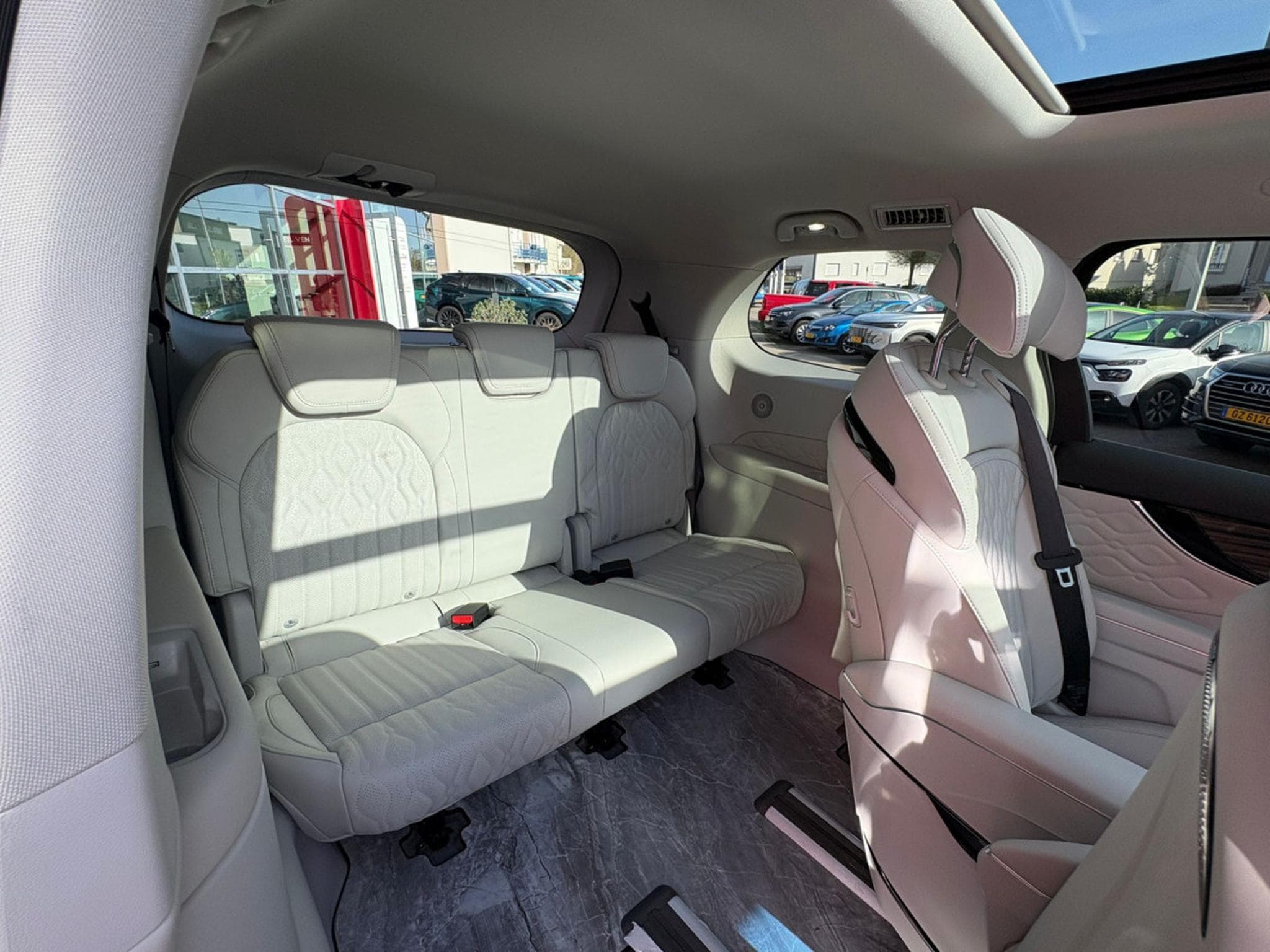 Forthing U-Tour FORTHING 9 PHEV 7 PLACES FULL OPTIONS (2026) - Photo 27