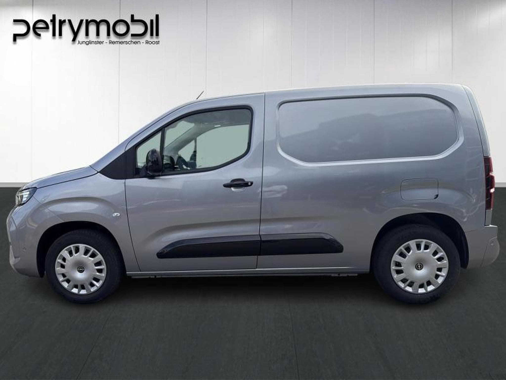 Opel Combo E Cargo (2025) - Photo 7