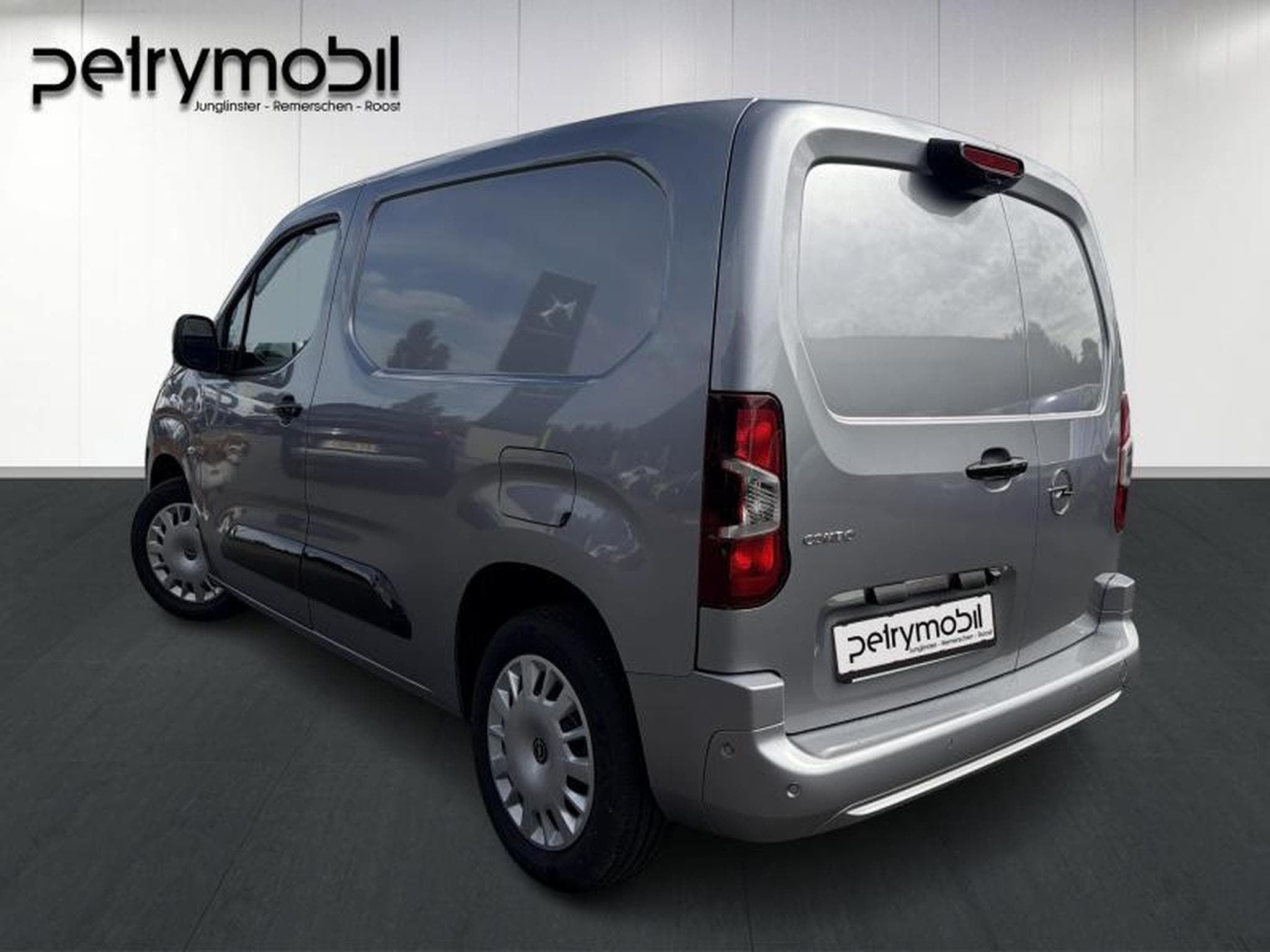 Opel Combo E Cargo (2025) - Photo 6
