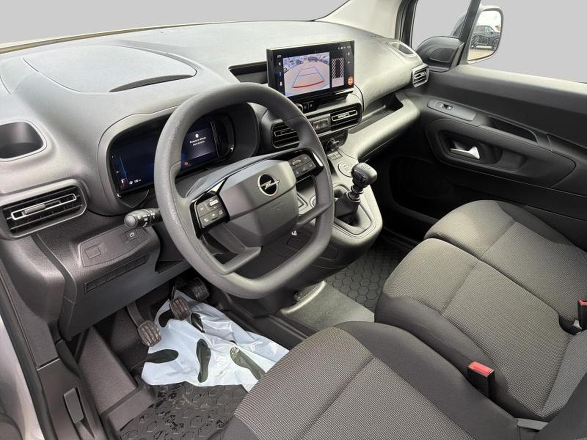 Opel Combo E Cargo (2025) - Photo 11