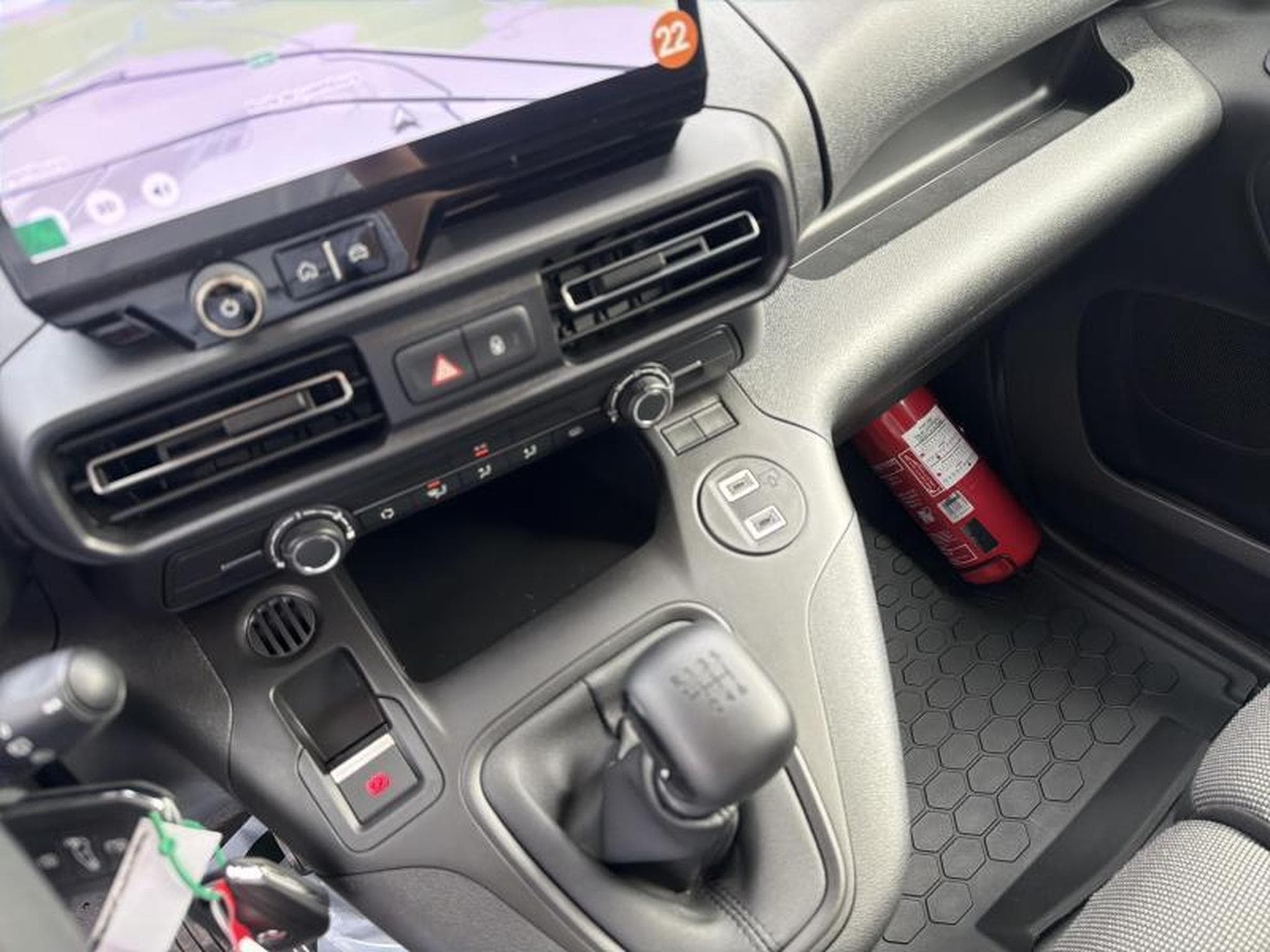 Opel Combo E Cargo (2025) - Photo 18