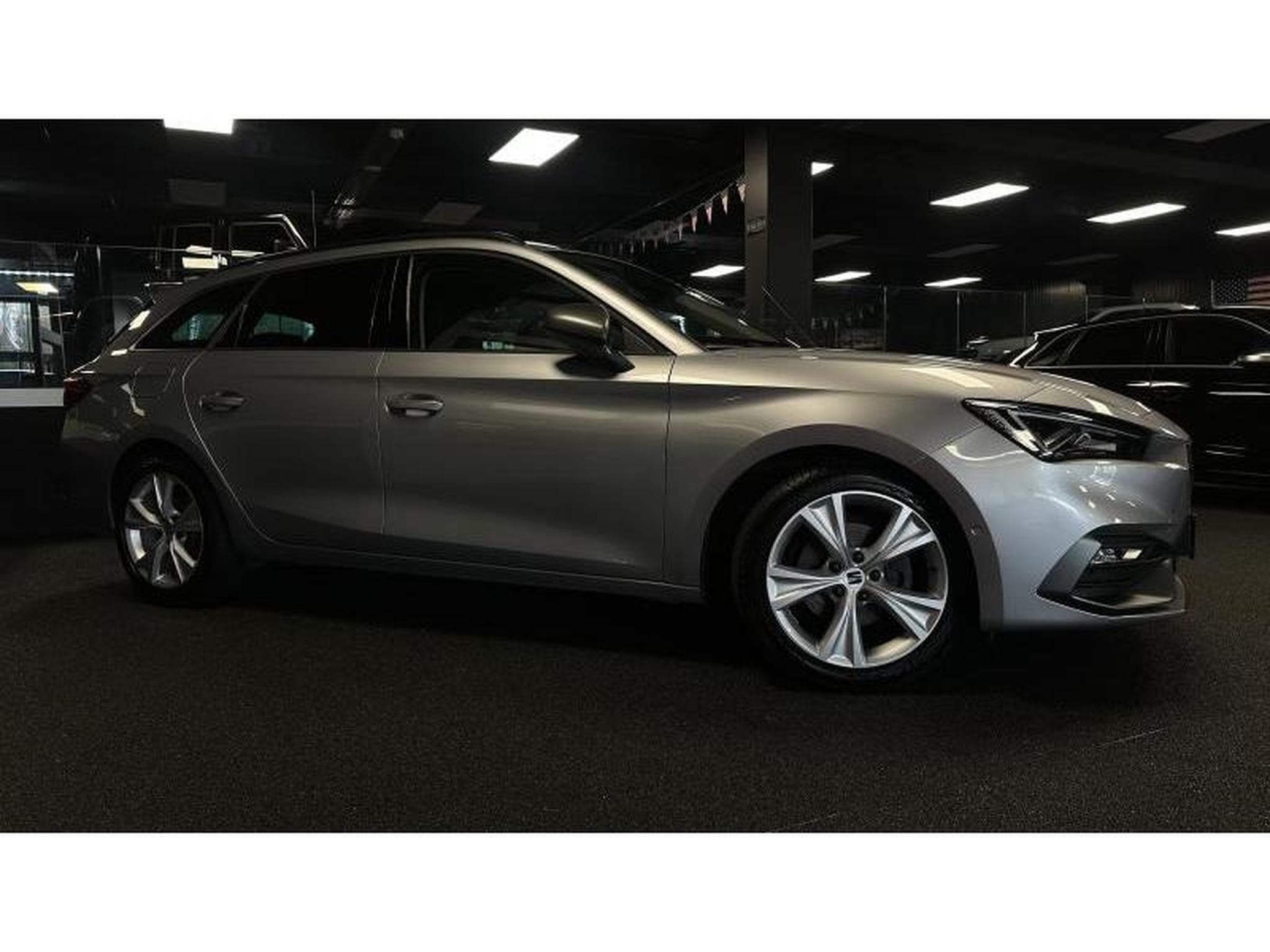 Seat Leon ST FR (2022) - Photo 1
