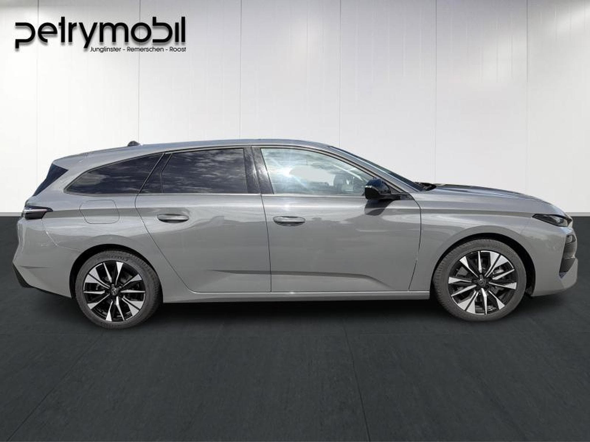 Peugeot 308 III & e- Allure (2026) - Foto 8