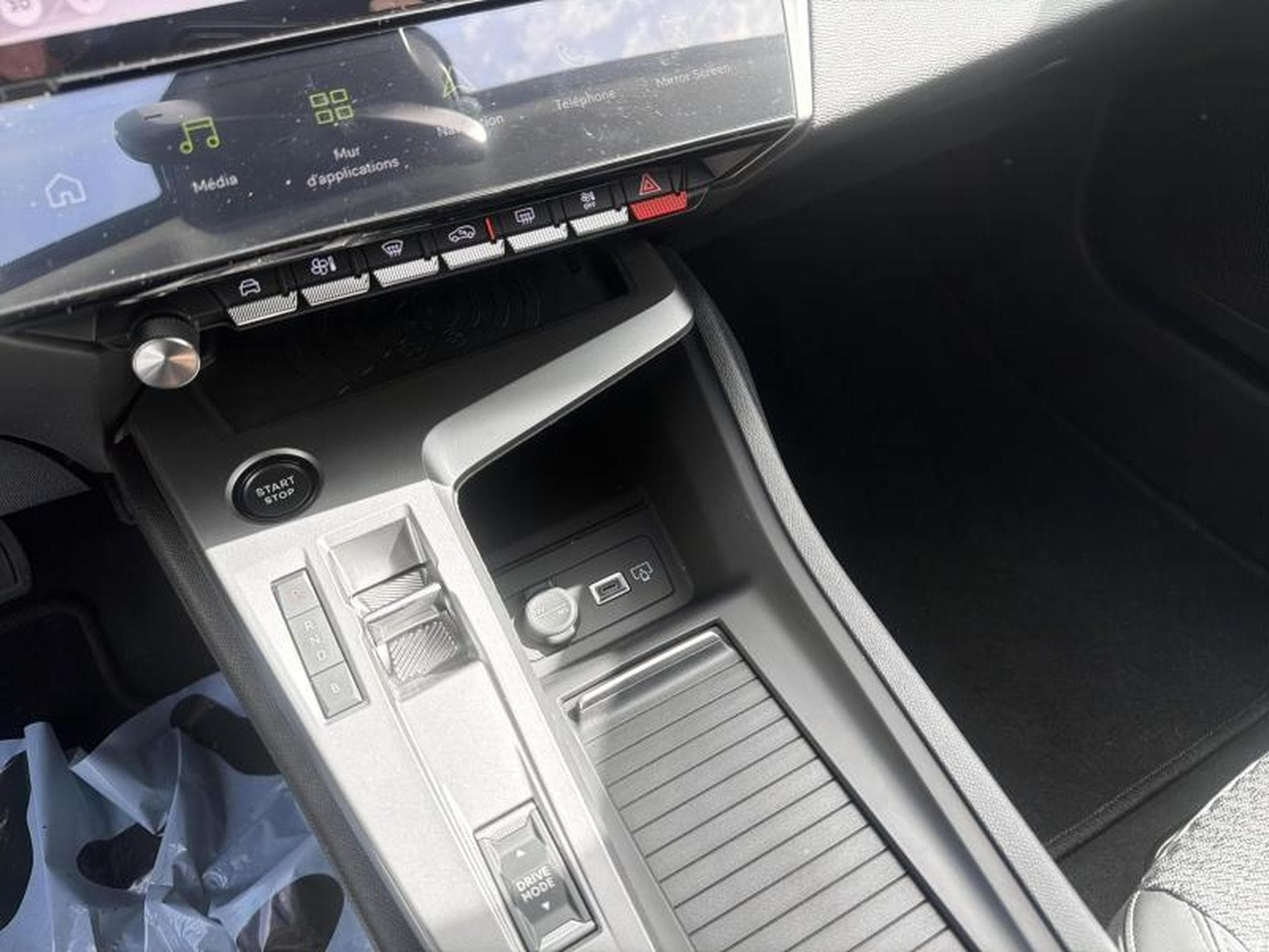 Peugeot 308 III & e- Allure (2026) - Foto 18