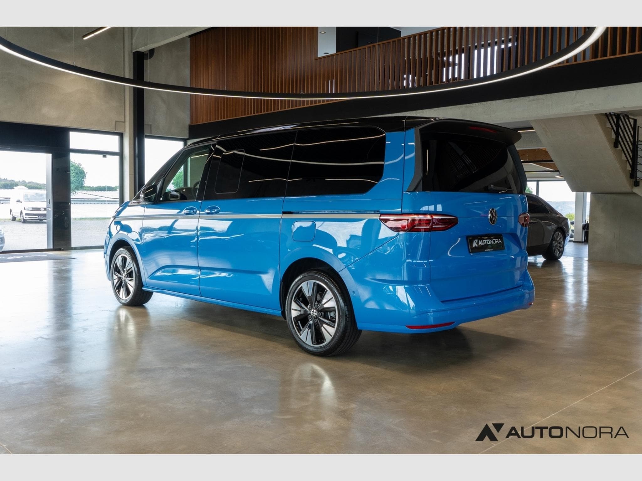 VW T7 T7 Multivan 2.0 TSI lang (2025) - Foto 2