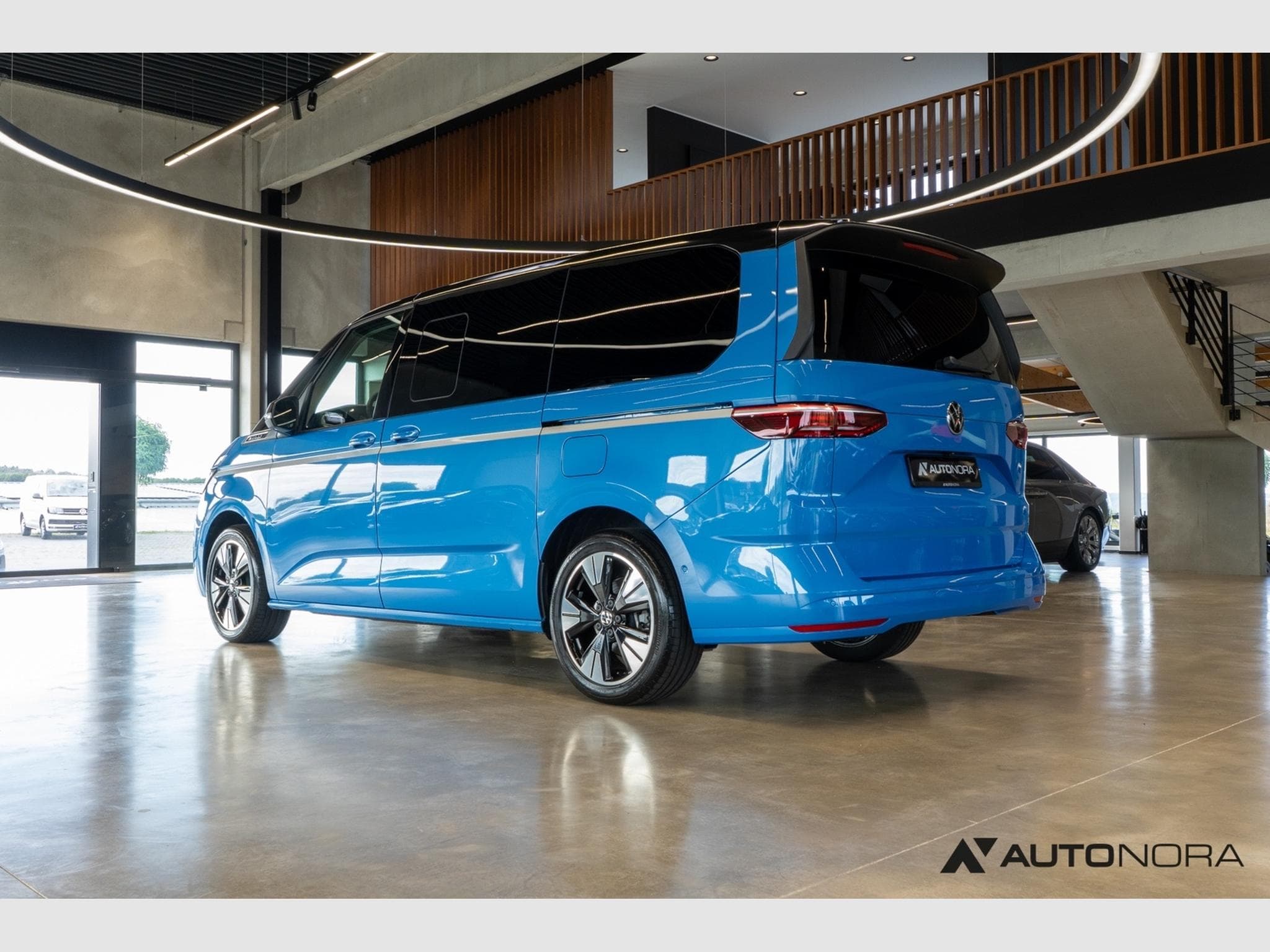 VW T7 T7 Multivan 2.0 TSI lang (2025) - Foto 8