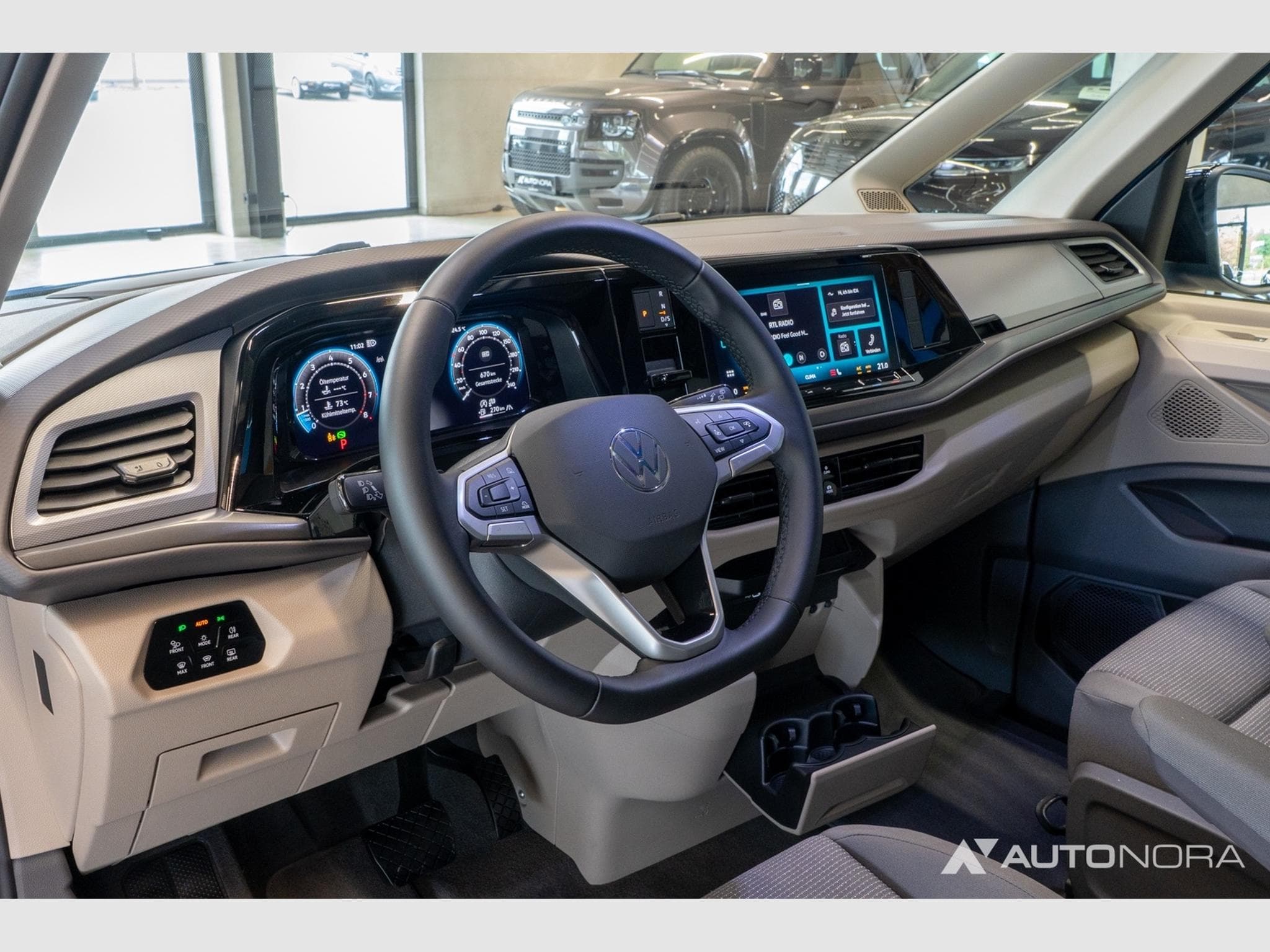 VW T7 T7 Multivan 2.0 TSI lang (2025) - Foto 13