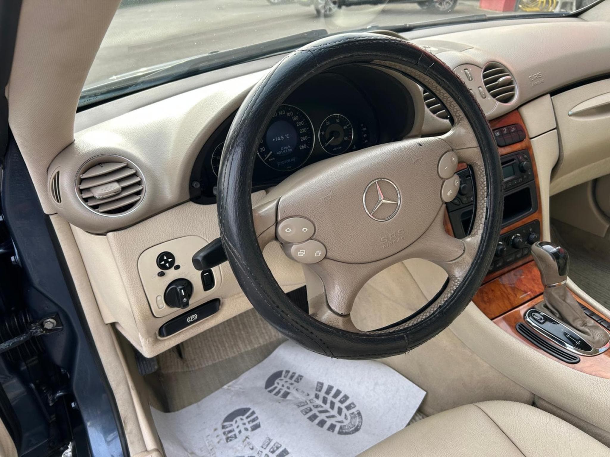 Mercedes CLK 200 CLK 270 CDI (2003) - Photo 8