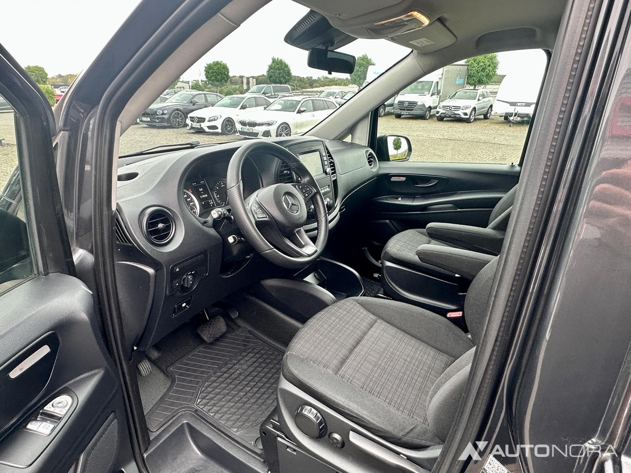 Mercedes Vito Vito Mixto 119 CDI lang (2019) - Photo 12