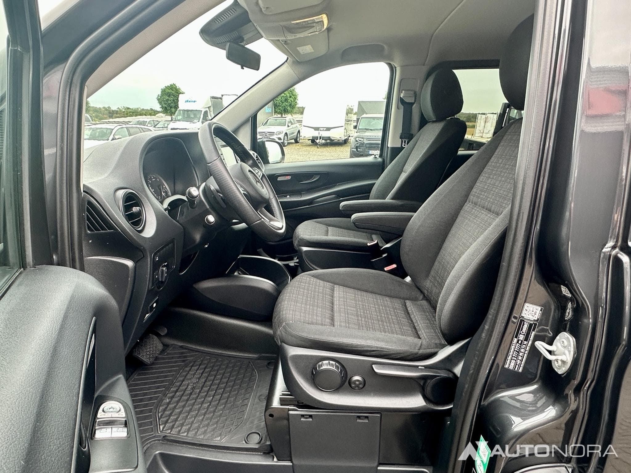 Mercedes Vito Vito Mixto 119 CDI lang (2019) - Photo 11