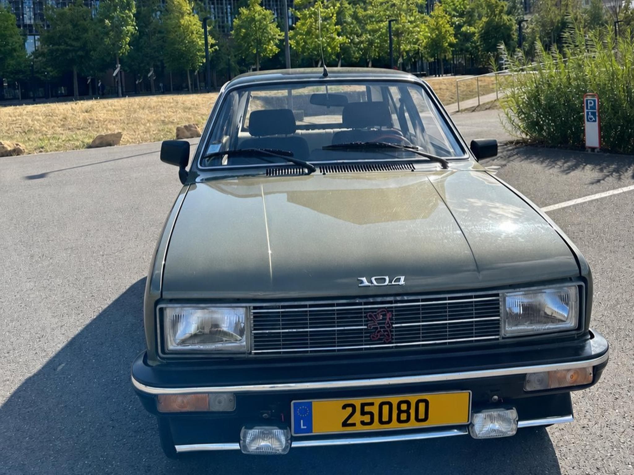 Peugeot NEW Peugeot 104 GLS 1.1 - 1987 - Youngtimer (1987) - Photo 2