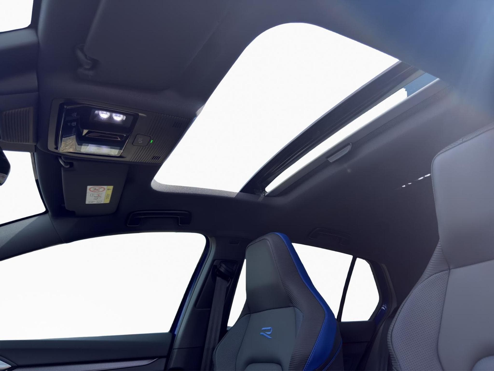 VW Golf R 4Motion (2026) - Foto 15