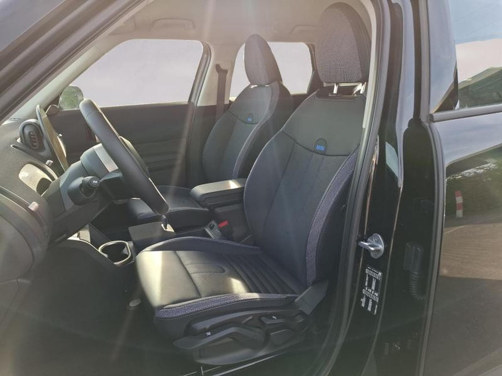 MINI Countryman Countryman C (2025) - Photo 9